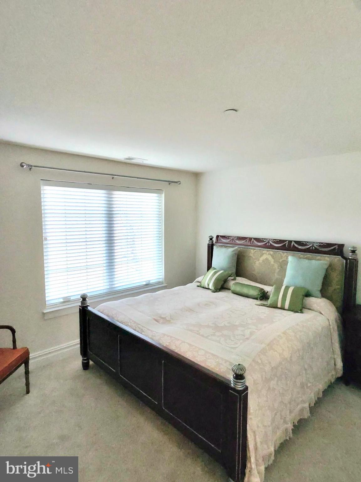 THE VINEYARDS OF ANNAPOLIS - Residential