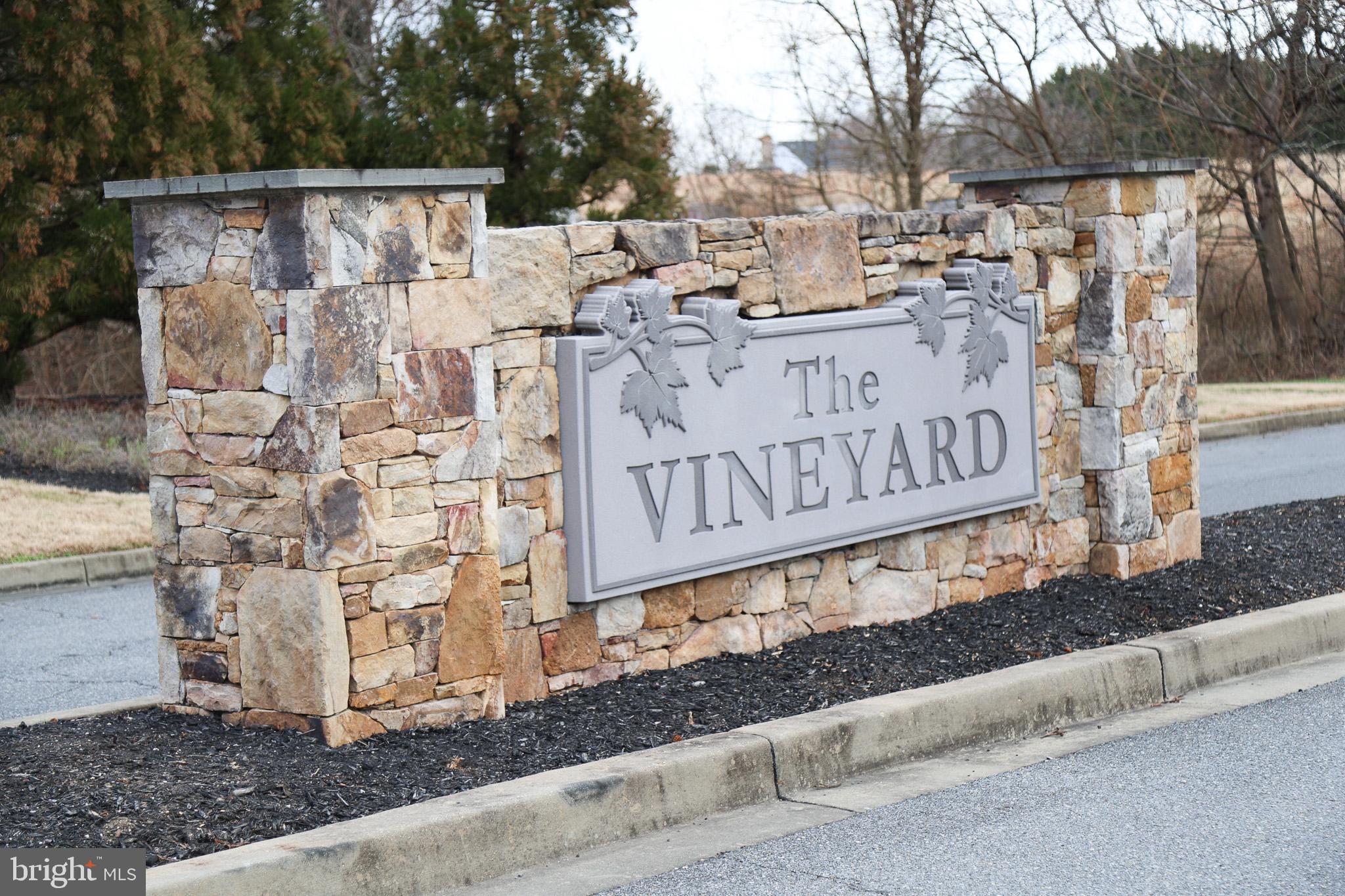 THE VINEYARDS OF ANNAPOLIS - Residential