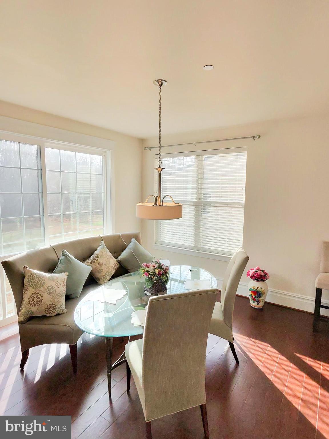 THE VINEYARDS OF ANNAPOLIS - Residential