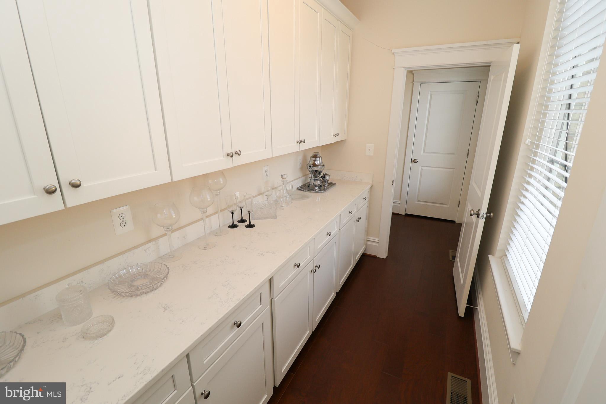 THE VINEYARDS OF ANNAPOLIS - Residential