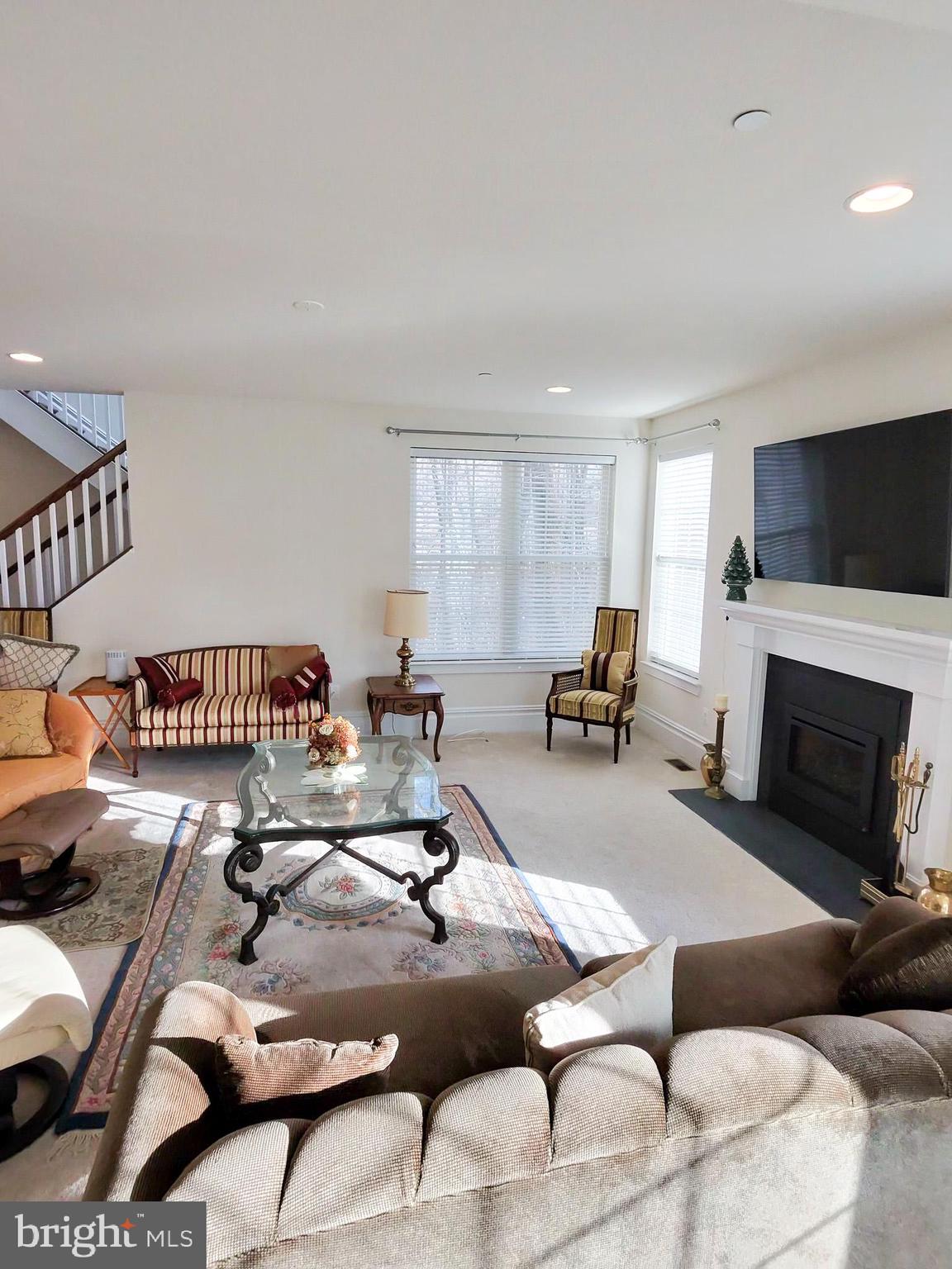 THE VINEYARDS OF ANNAPOLIS - Residential