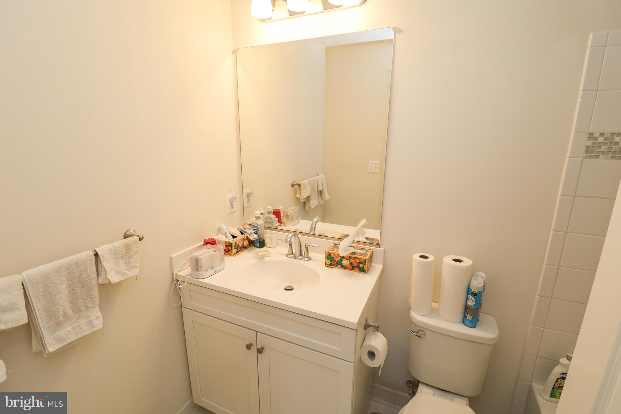 THE VINEYARDS OF ANNAPOLIS - Residential