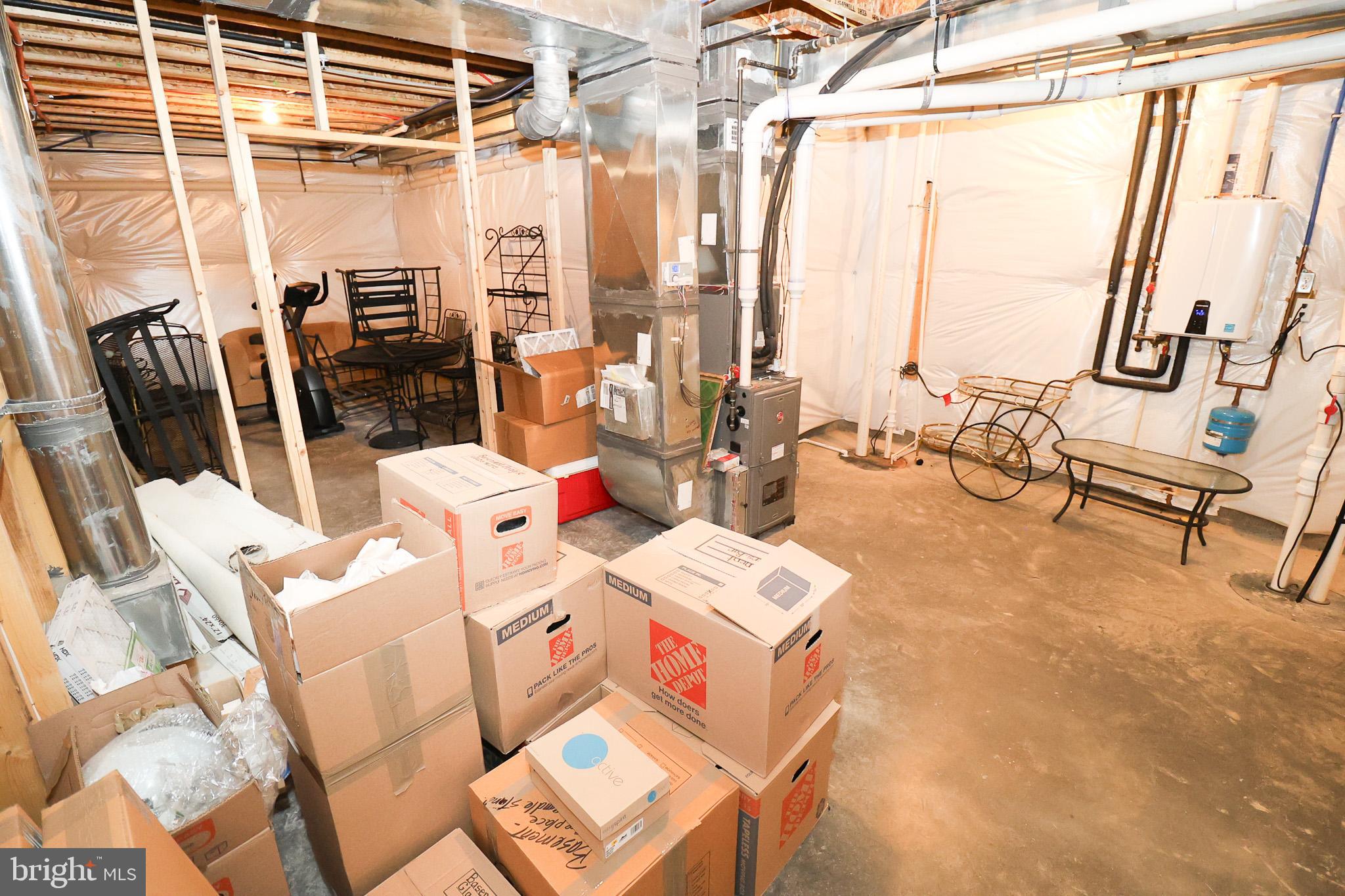 THE VINEYARDS OF ANNAPOLIS - Residential