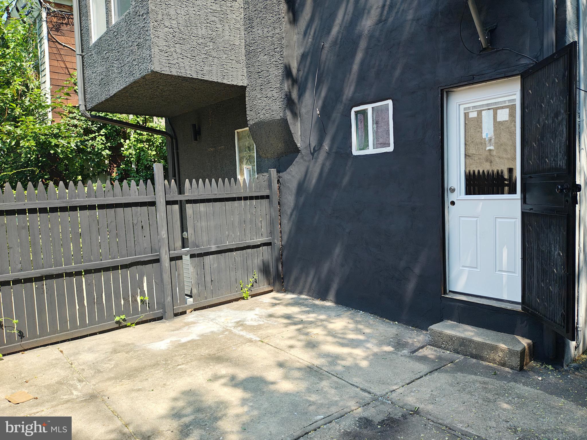 TEMPLE UNIVERSITY - Residential