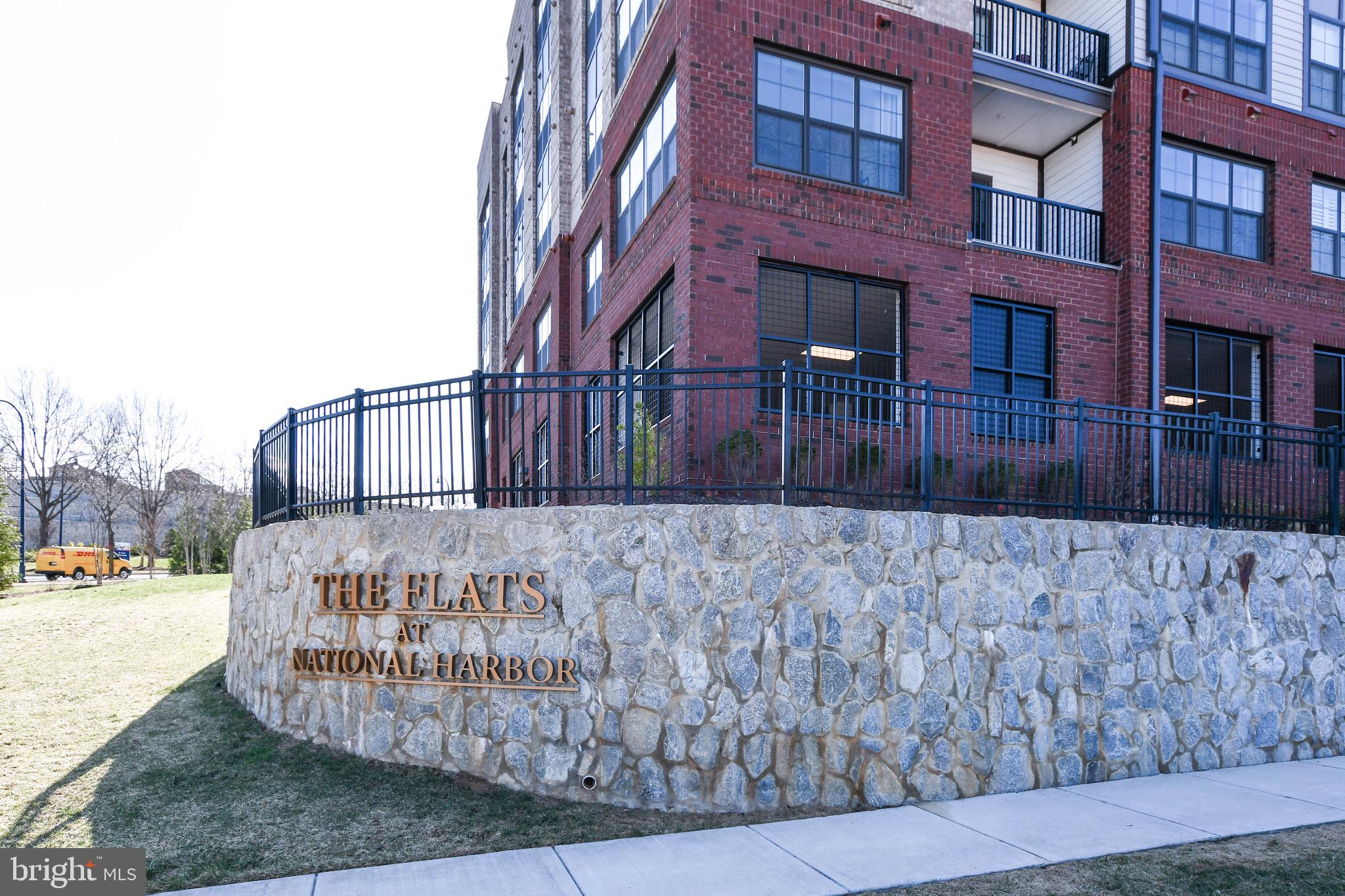 THE FLATS AT NATIONAL HARBOR - Residential