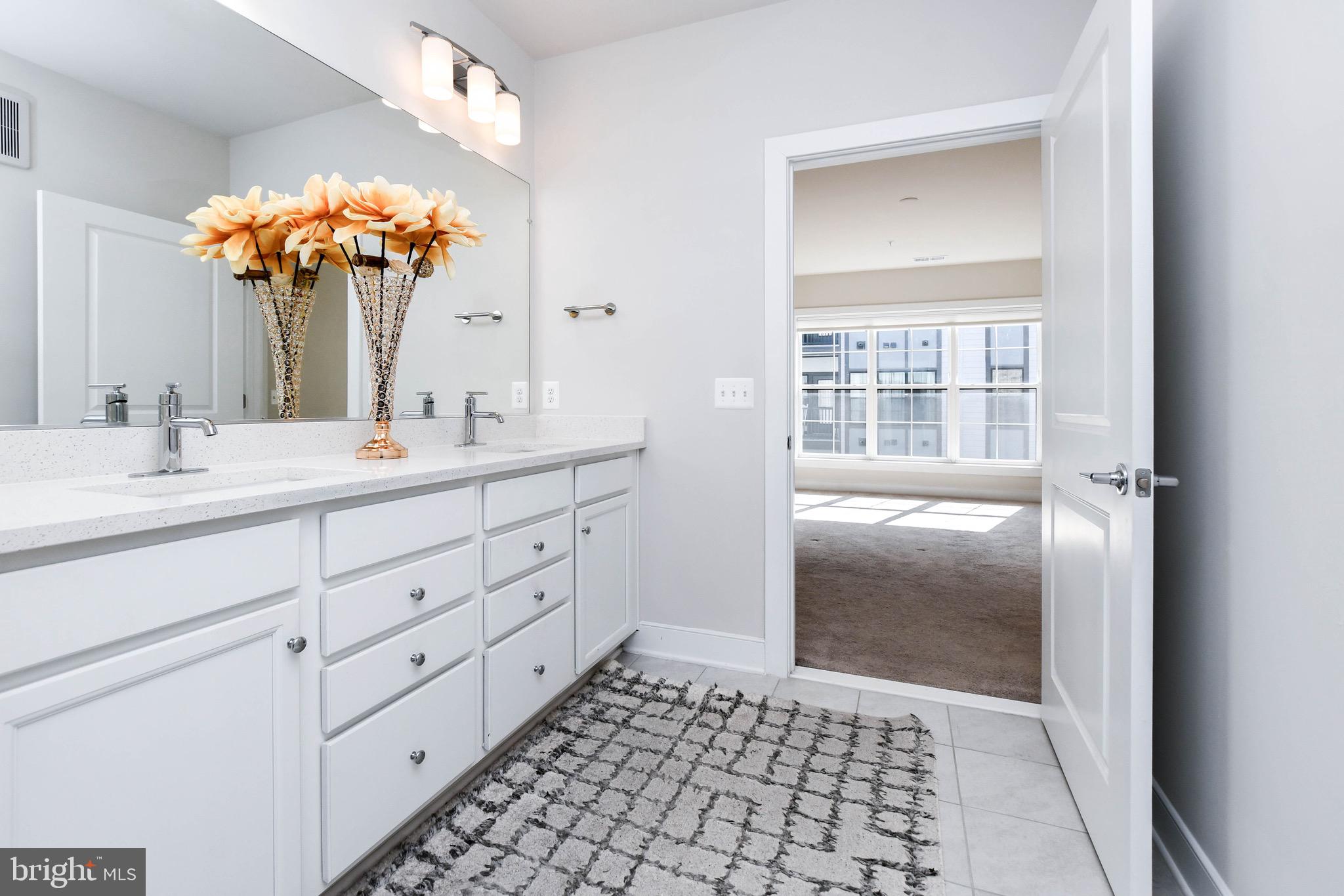 THE FLATS AT NATIONAL HARBOR - Residential