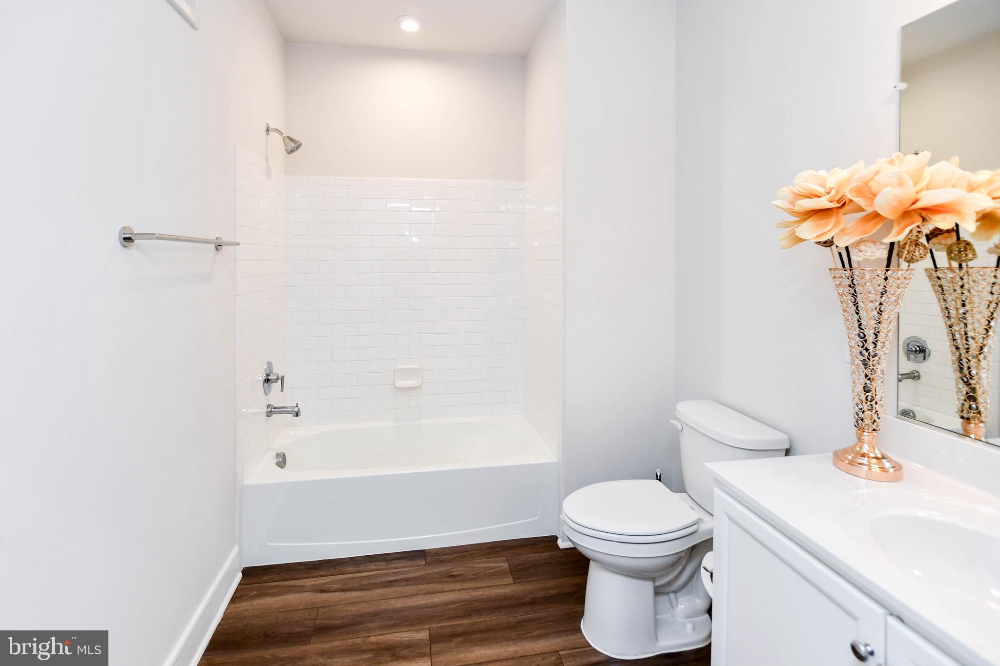 THE FLATS AT NATIONAL HARBOR - Residential