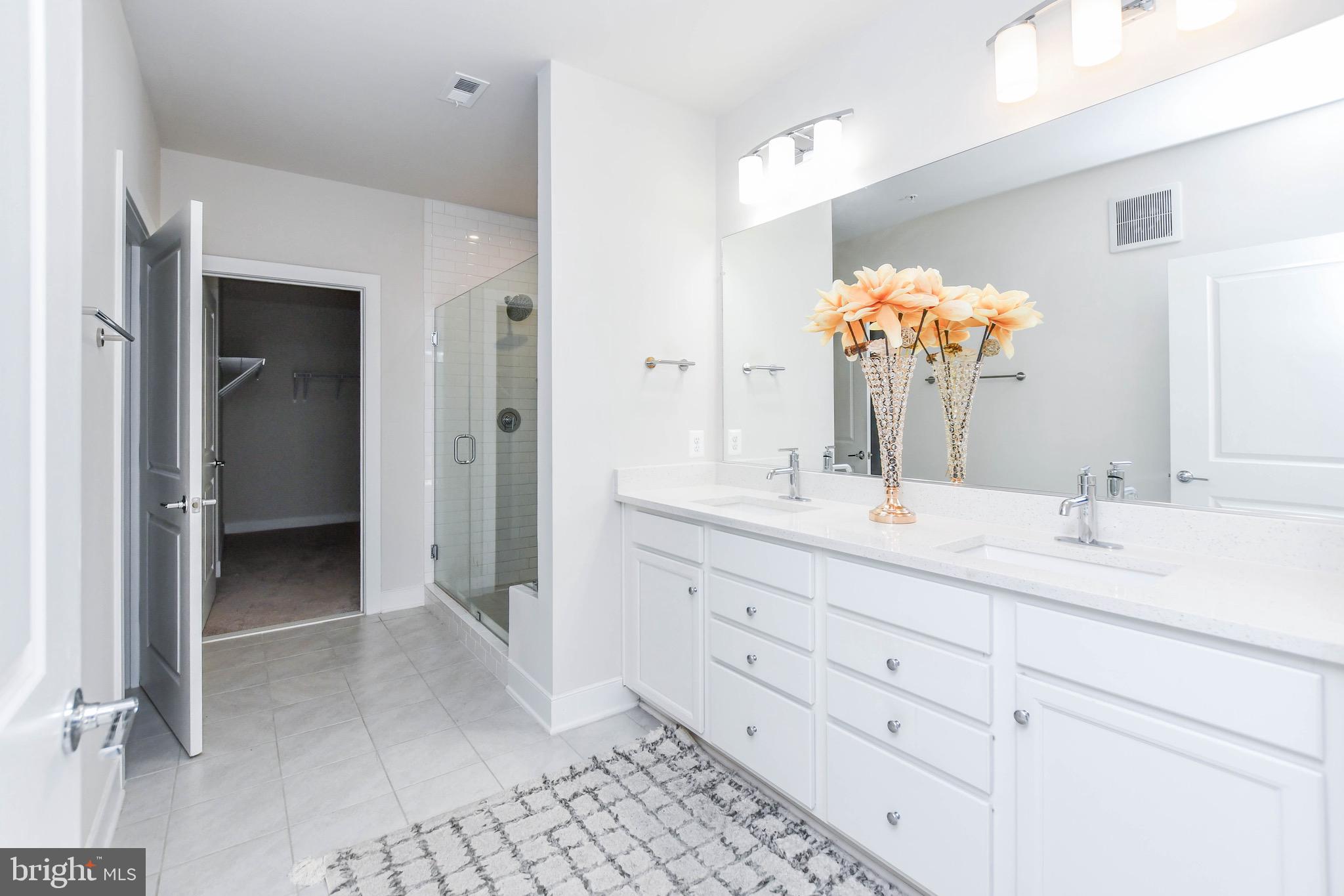 THE FLATS AT NATIONAL HARBOR - Residential