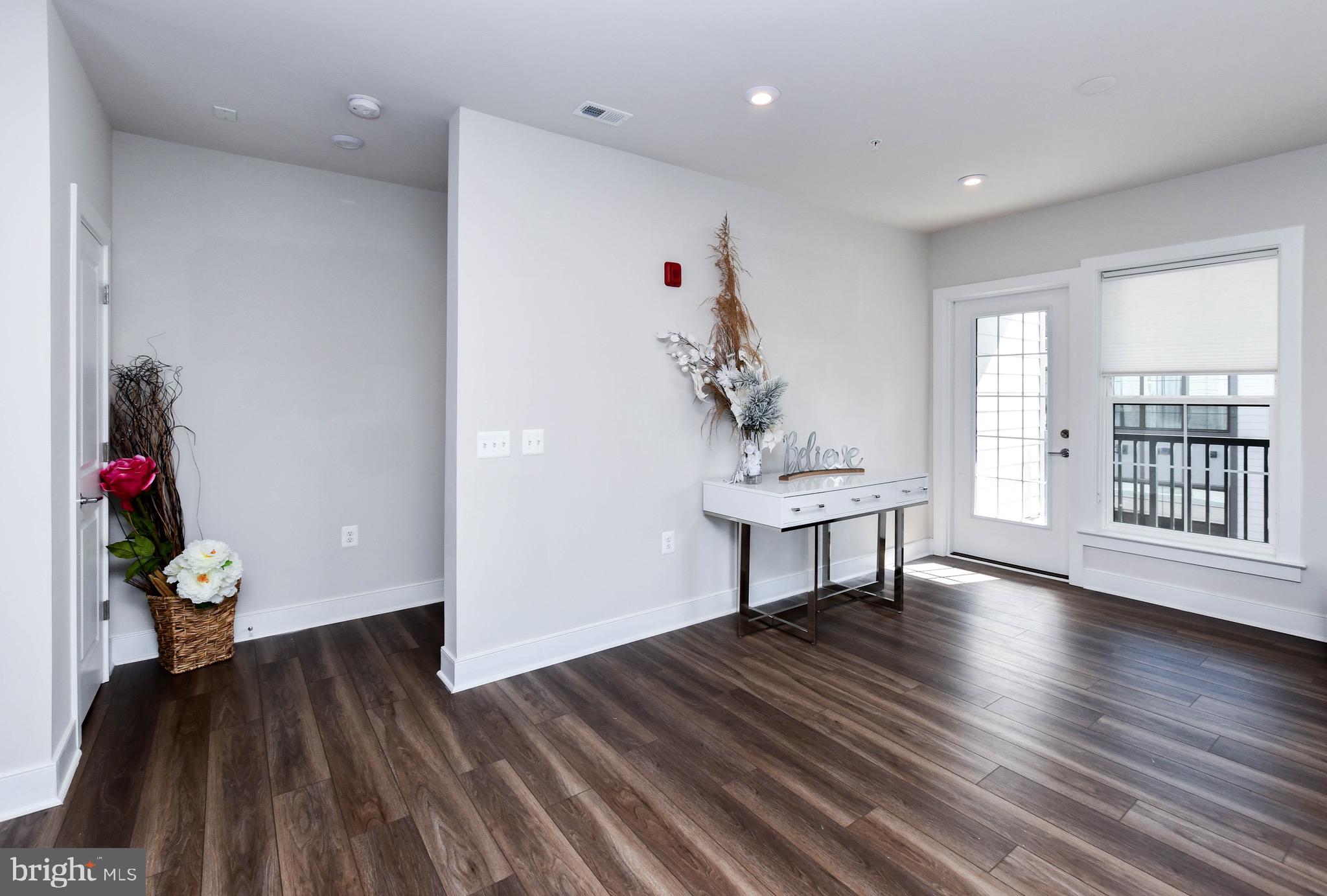 THE FLATS AT NATIONAL HARBOR - Residential