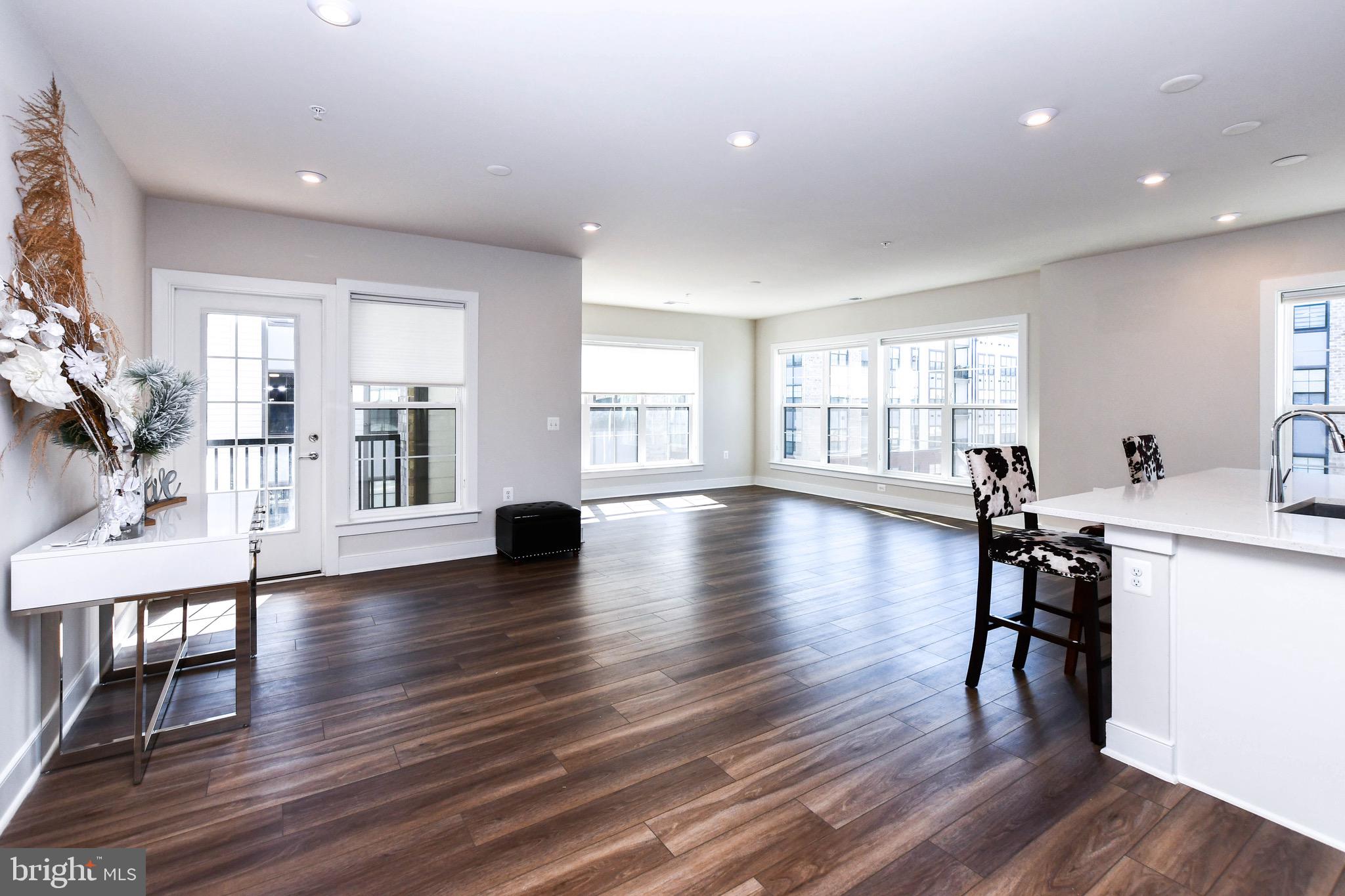 THE FLATS AT NATIONAL HARBOR - Residential