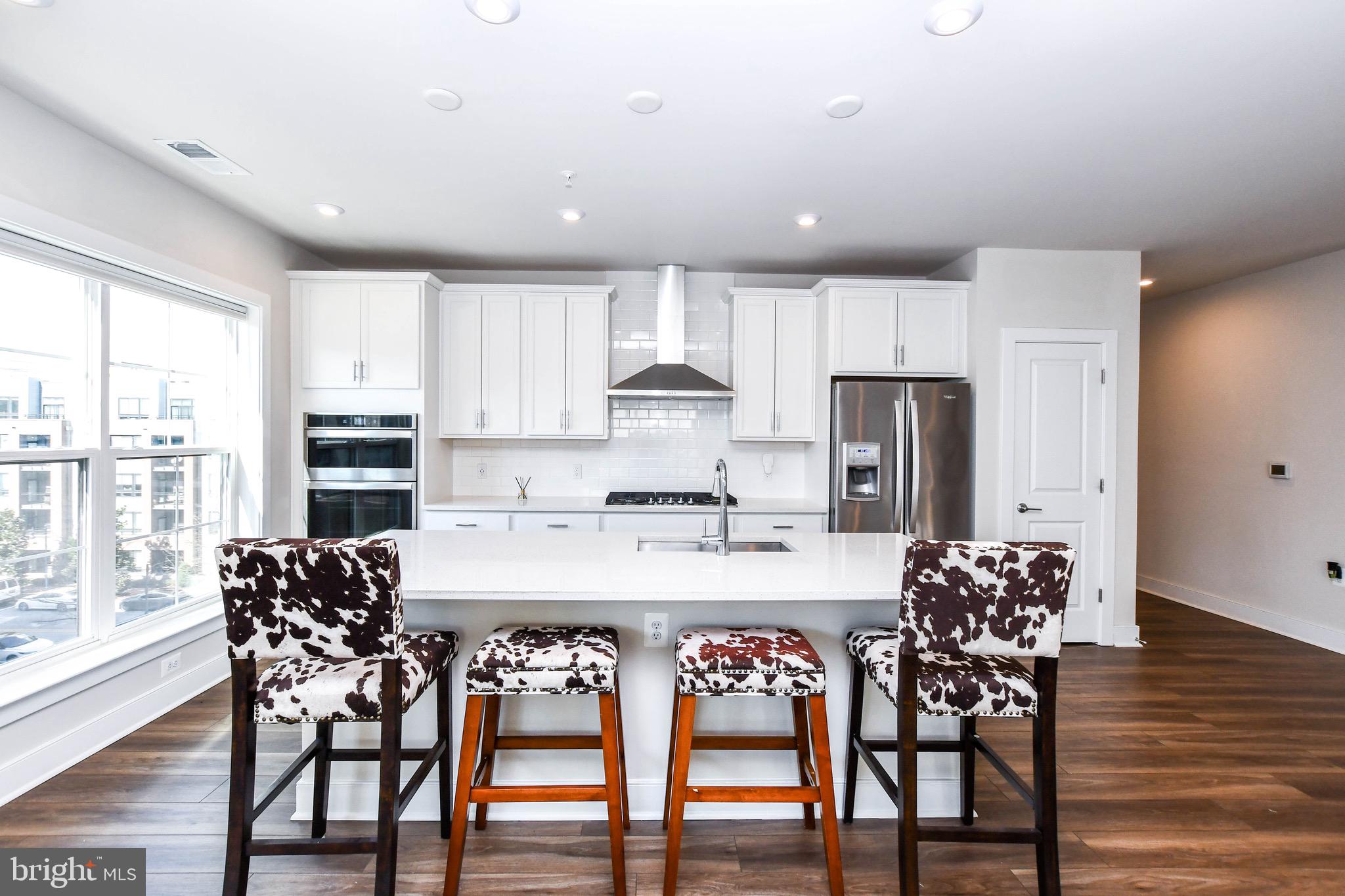 THE FLATS AT NATIONAL HARBOR - Residential