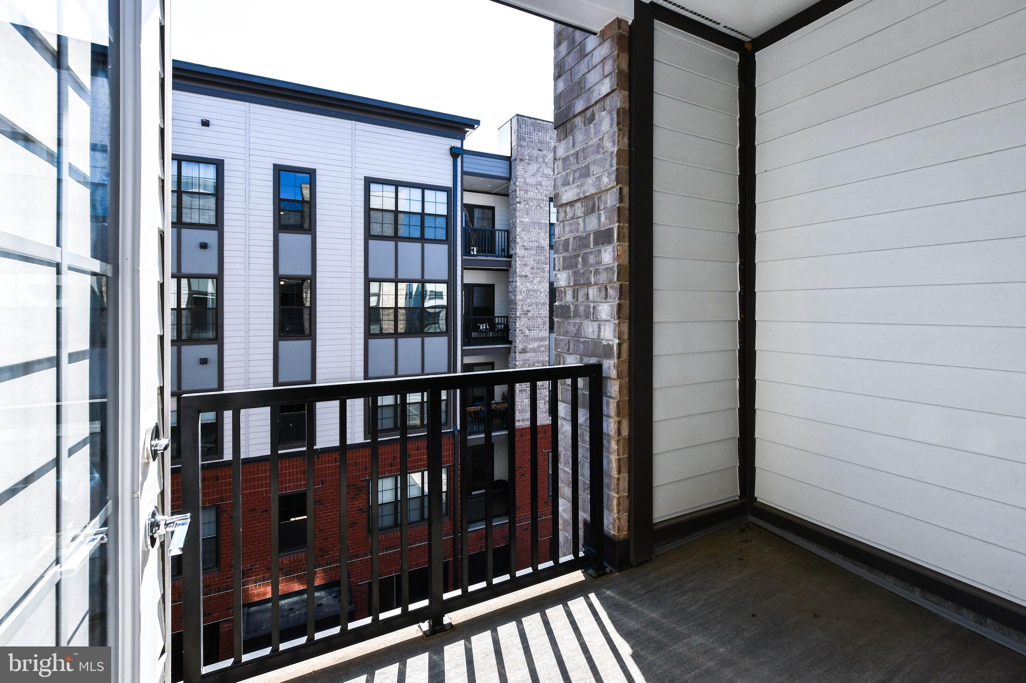 THE FLATS AT NATIONAL HARBOR - Residential