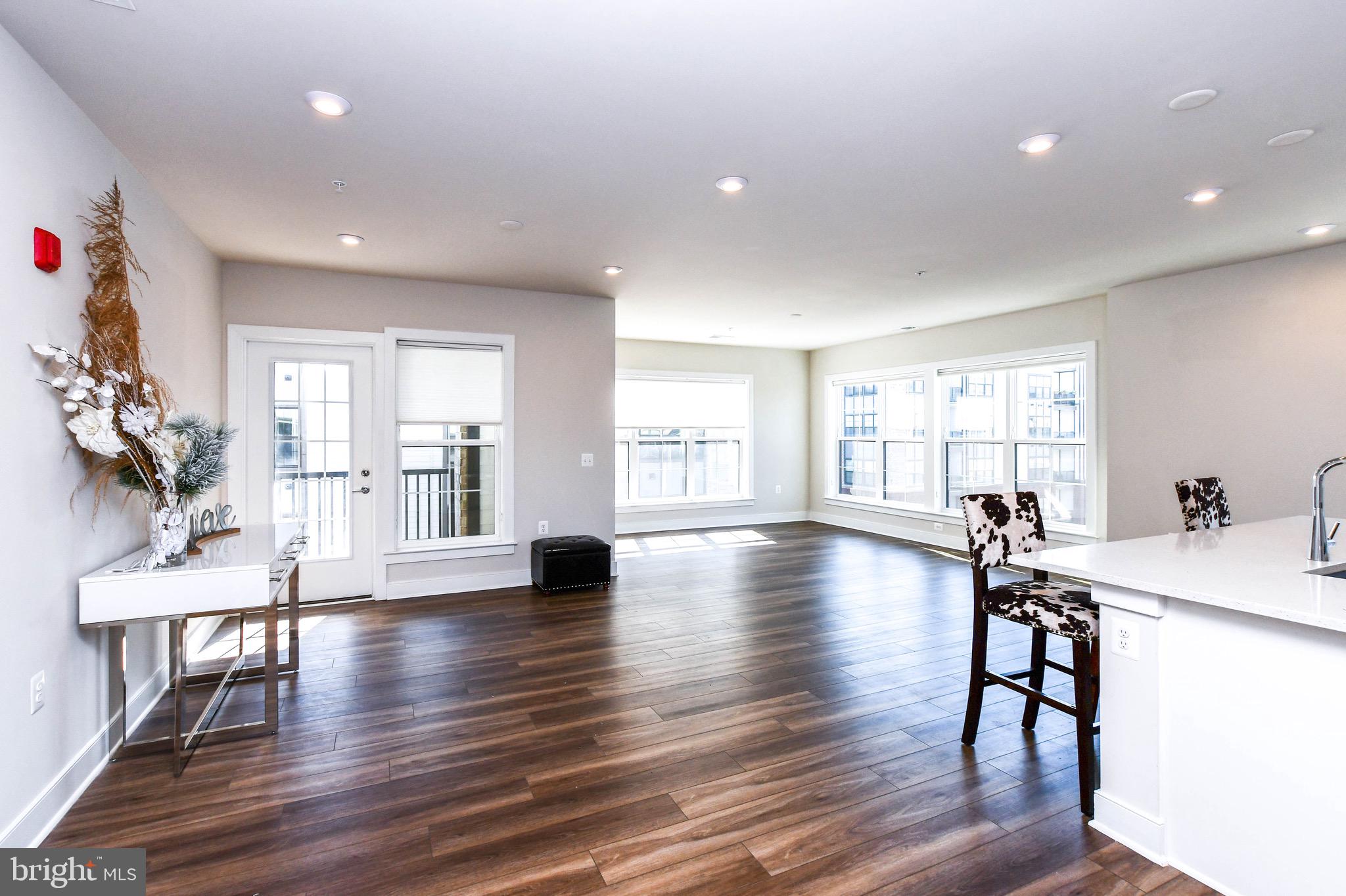 THE FLATS AT NATIONAL HARBOR - Residential