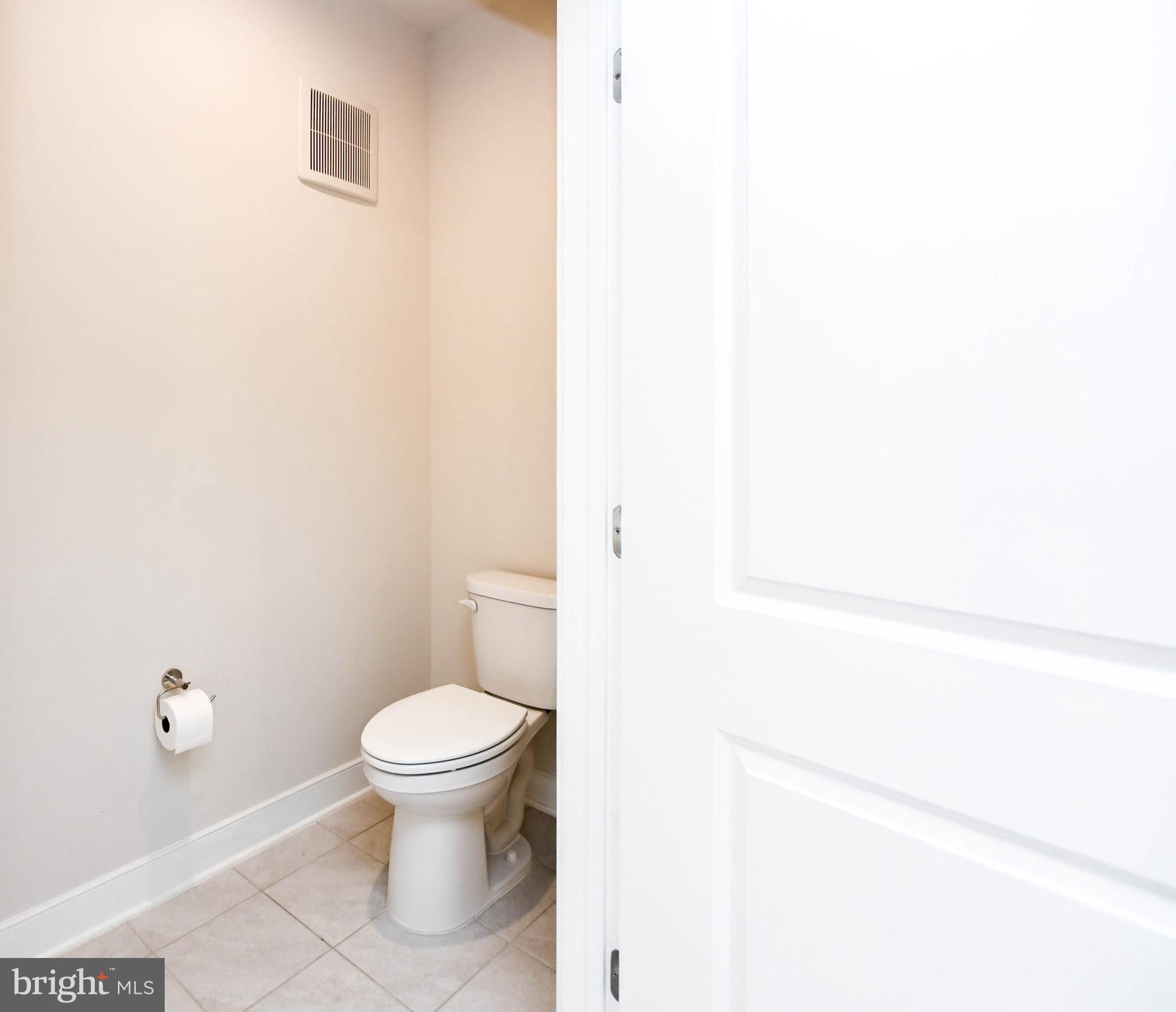 THE FLATS AT NATIONAL HARBOR - Residential