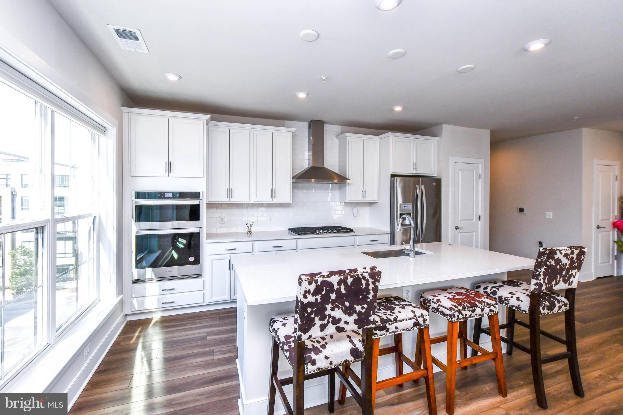 THE FLATS AT NATIONAL HARBOR - Residential