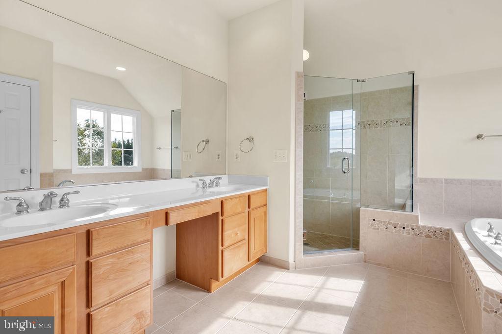 WILLOWIN FARM - Residential