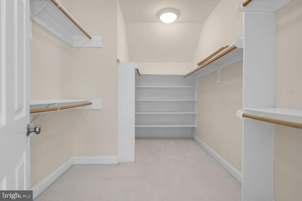 WILLOWIN FARM - Residential