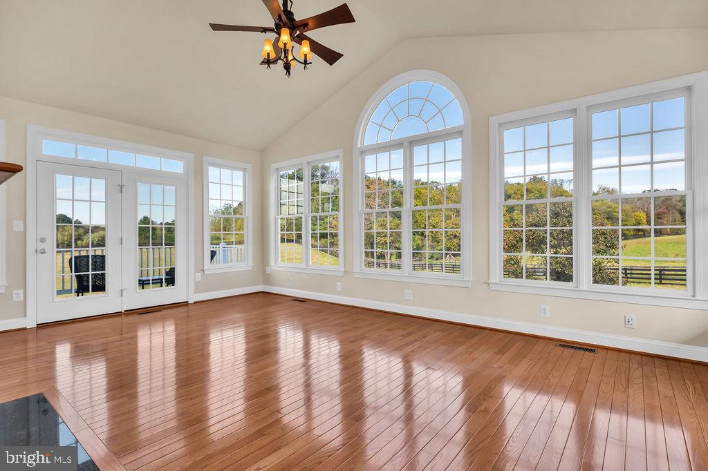 WILLOWIN FARM - Residential