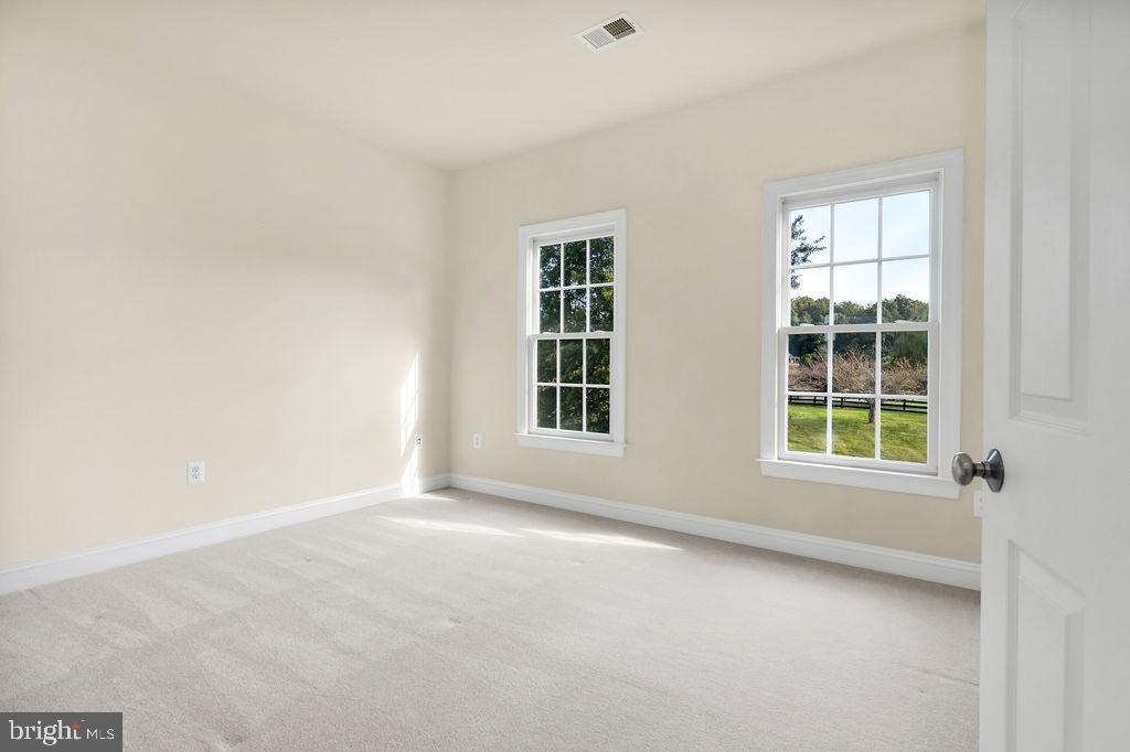 WILLOWIN FARM - Residential