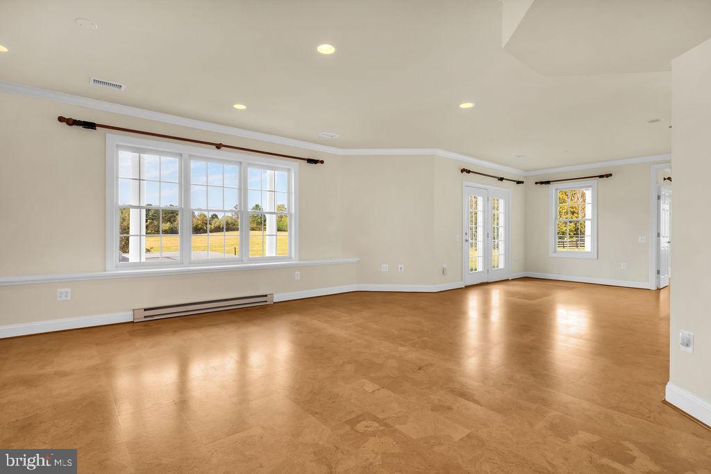 WILLOWIN FARM - Residential