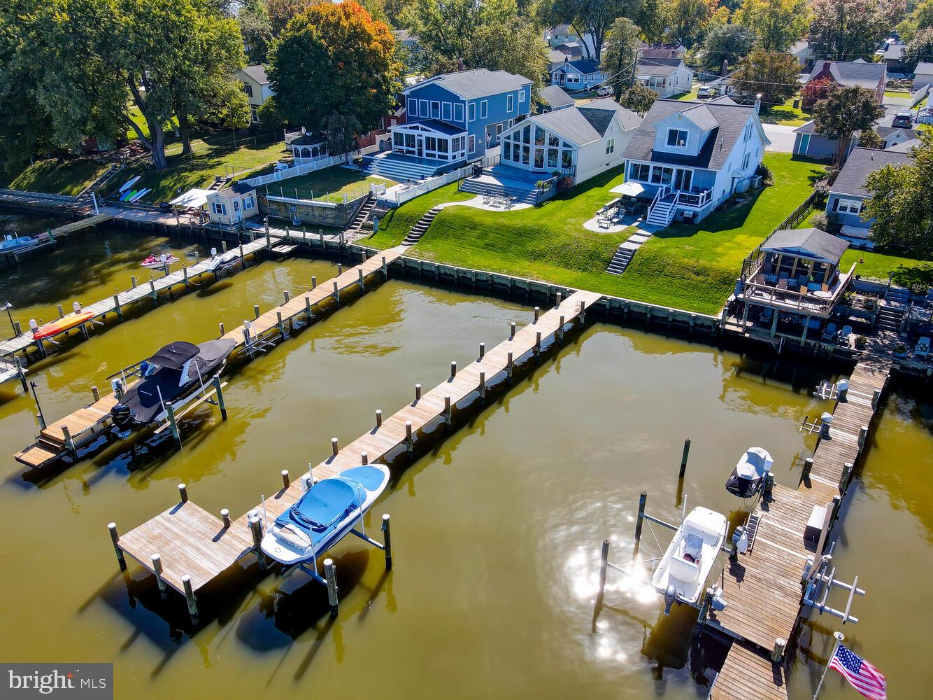 OLIVER BEACH - Residential