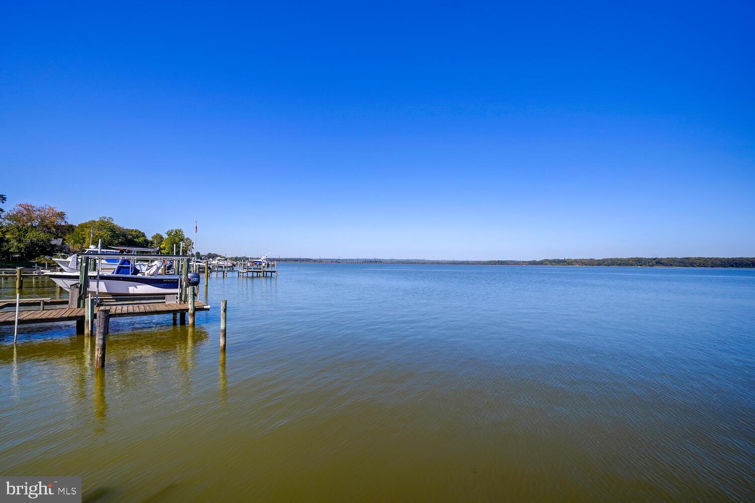 OLIVER BEACH - Residential