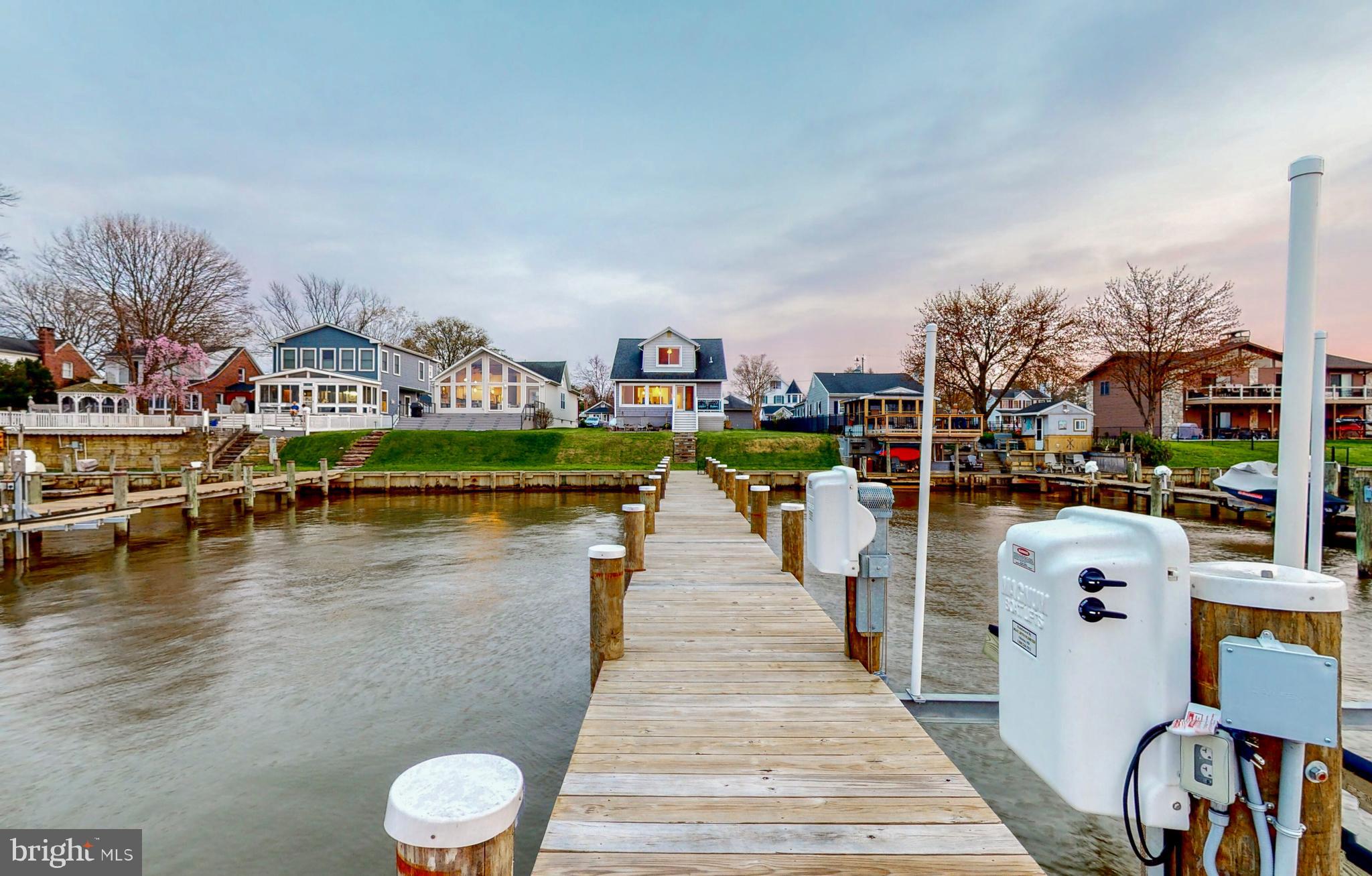 OLIVER BEACH - Residential