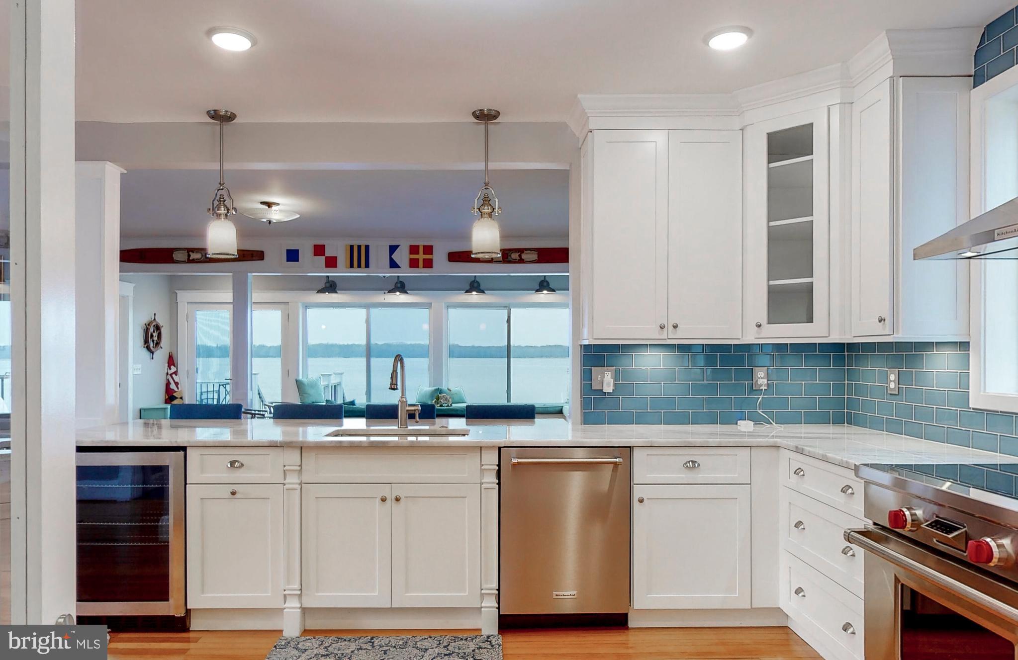 OLIVER BEACH - Residential