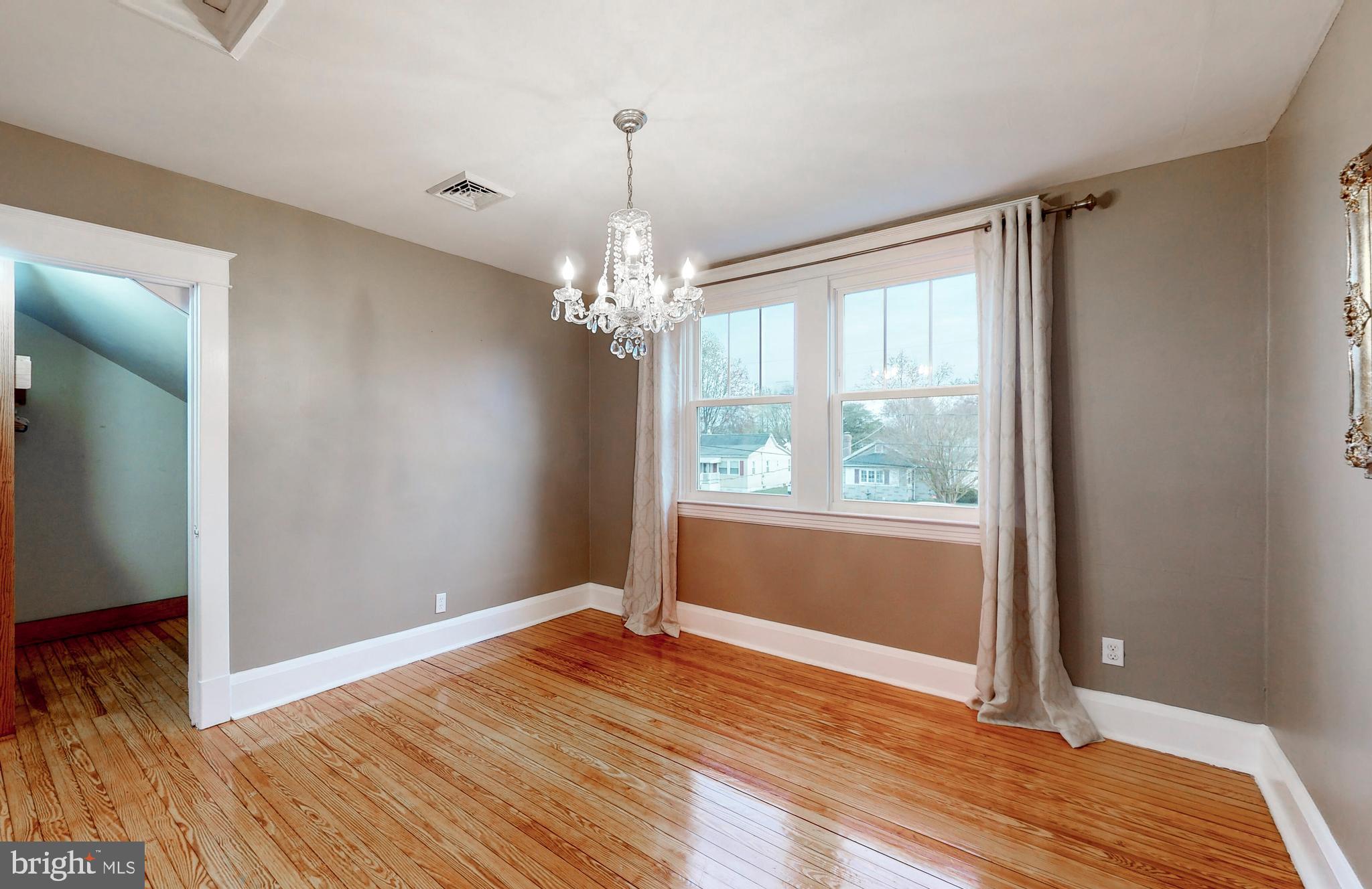 OLIVER BEACH - Residential