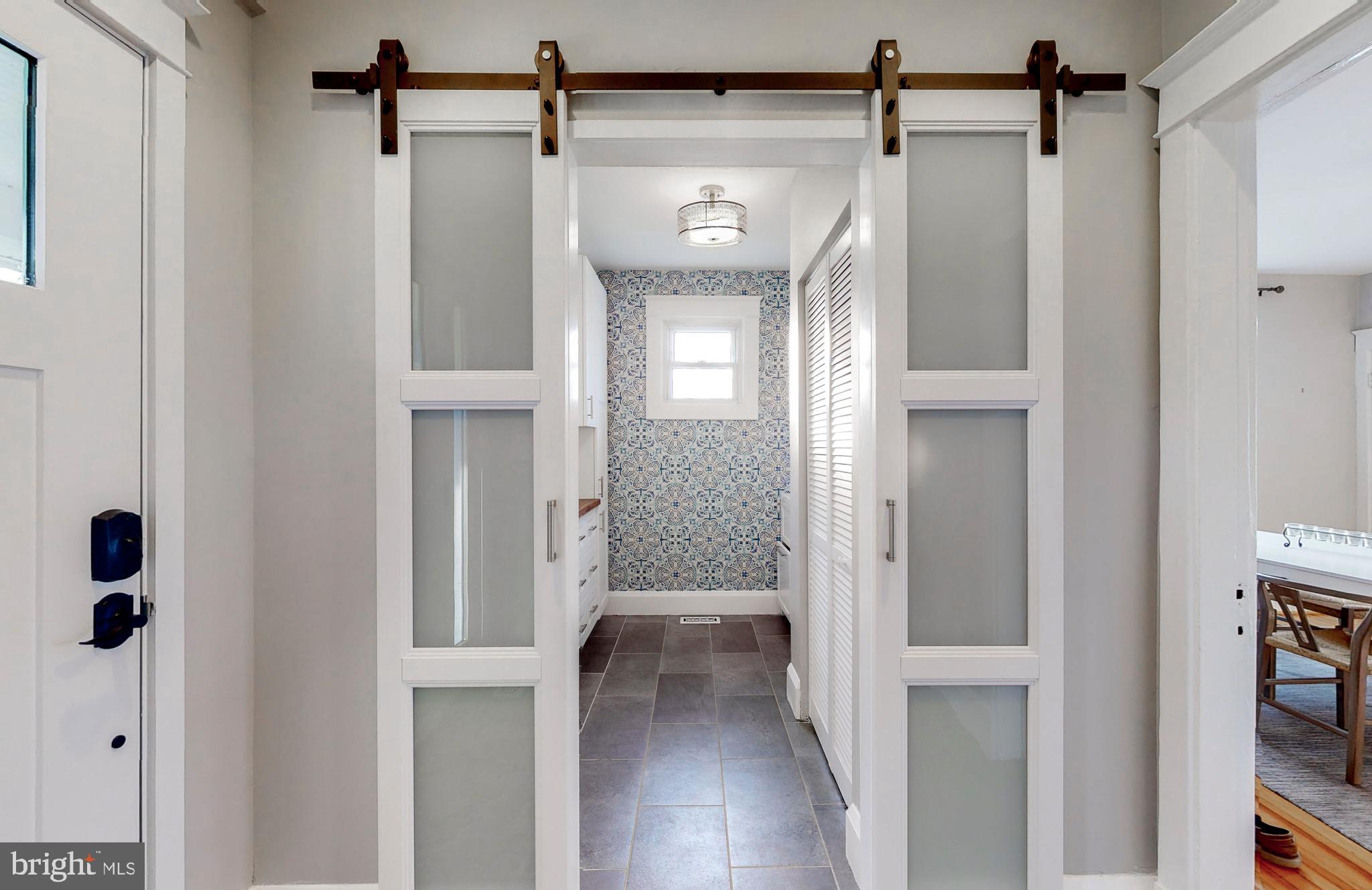 OLIVER BEACH - Residential