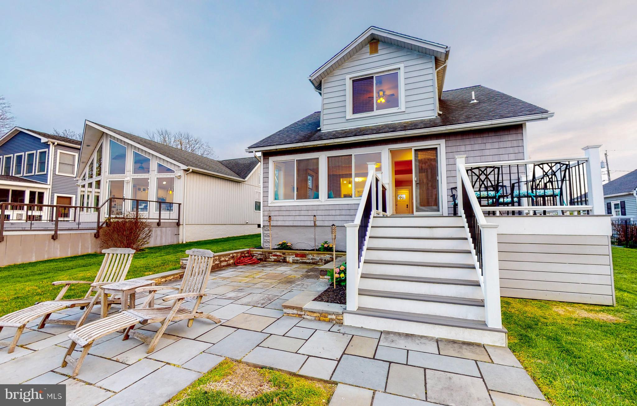 OLIVER BEACH - Residential