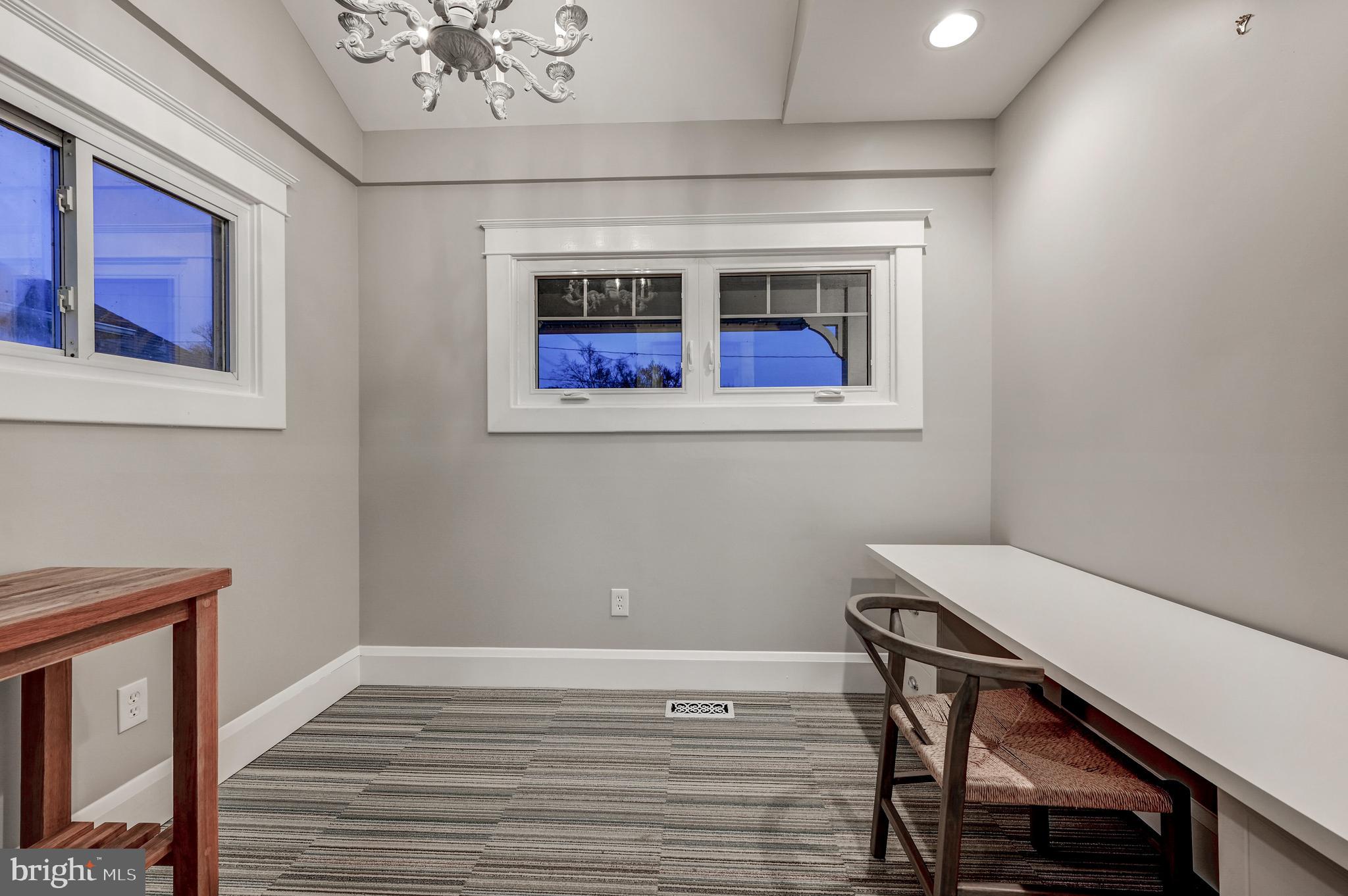 OLIVER BEACH - Residential