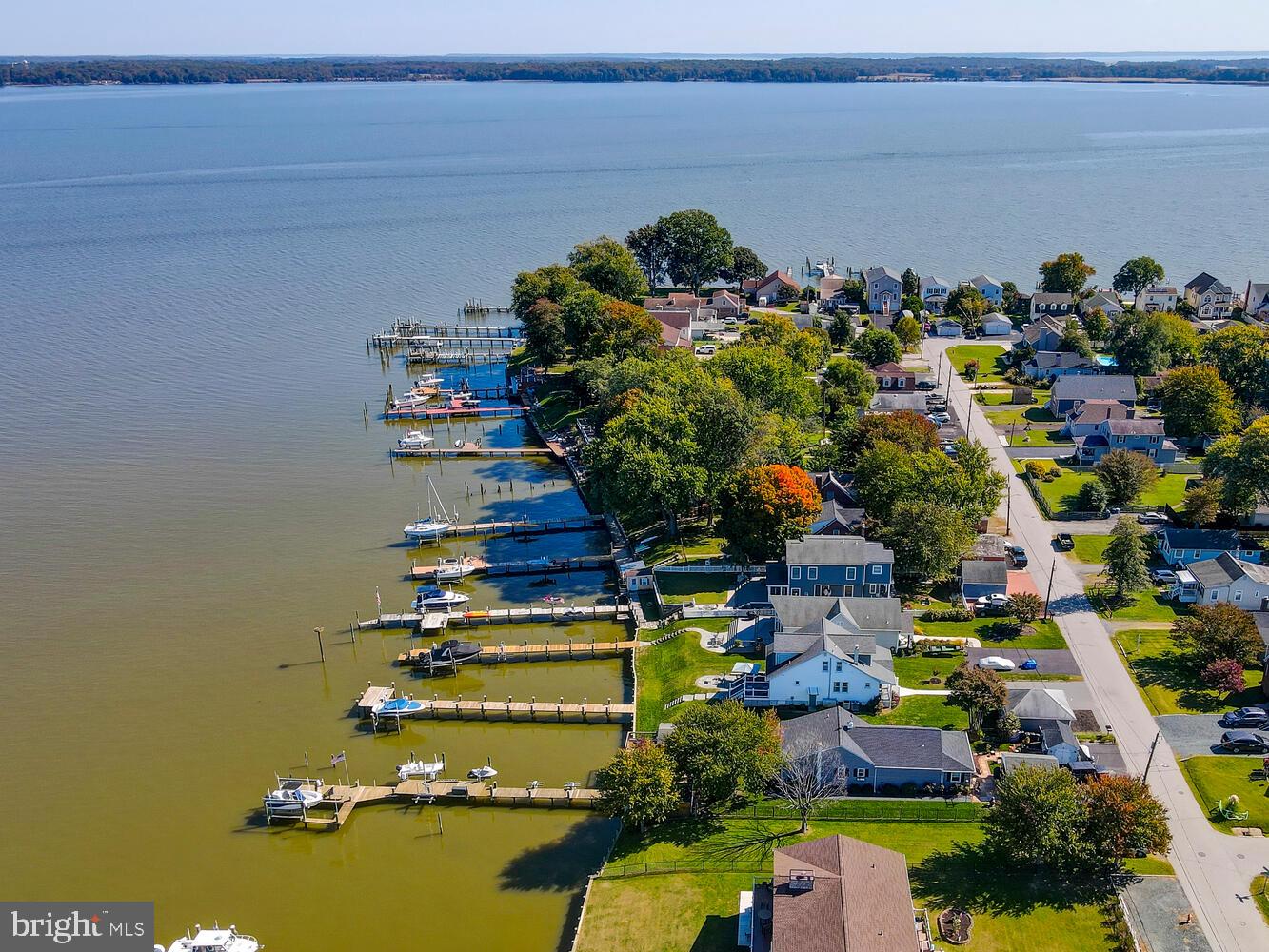 OLIVER BEACH - Residential