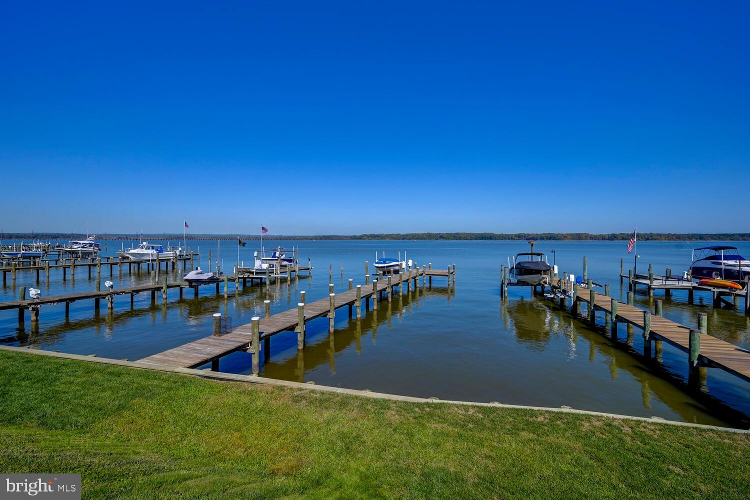 OLIVER BEACH - Residential