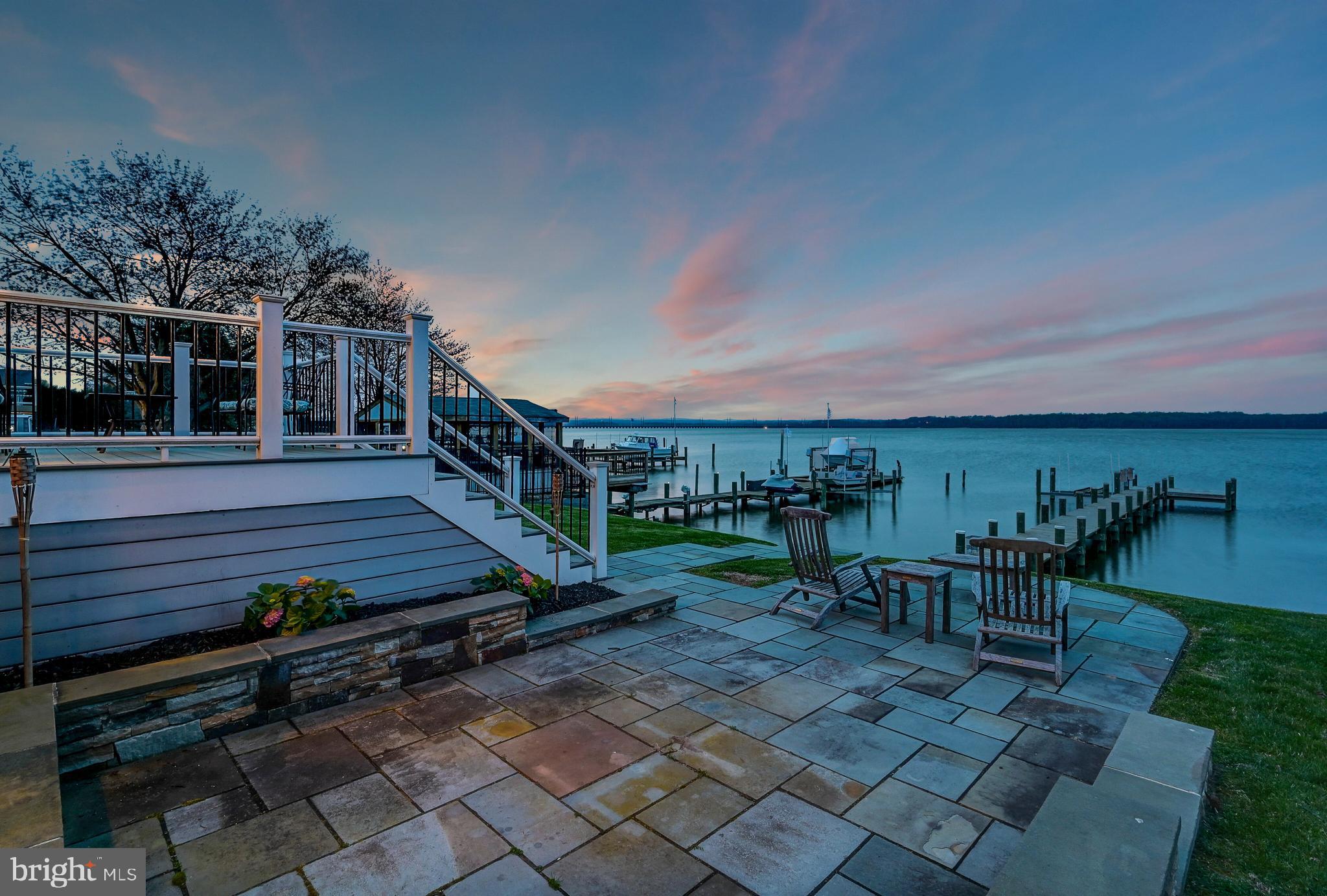 OLIVER BEACH - Residential