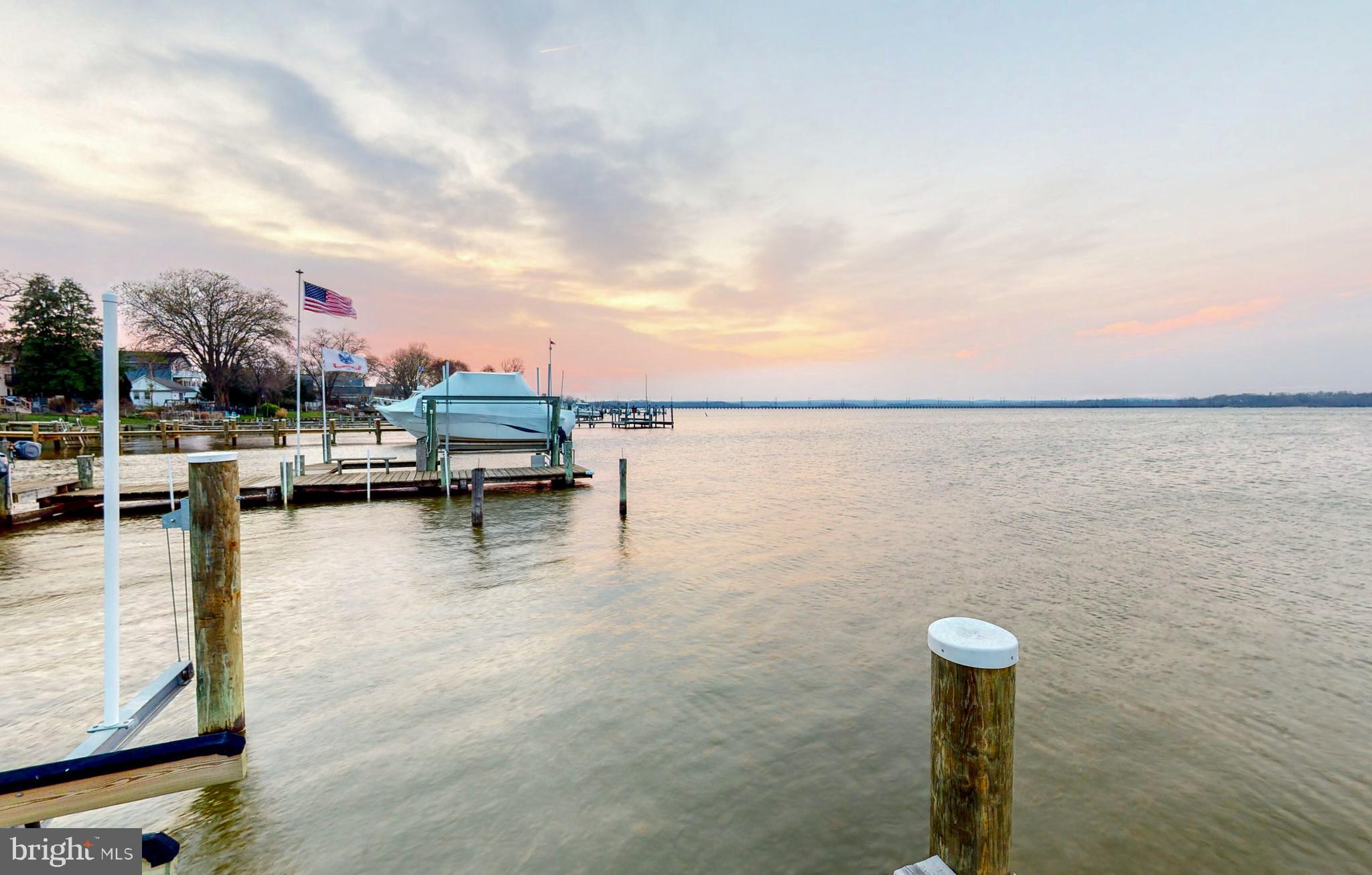 OLIVER BEACH - Residential