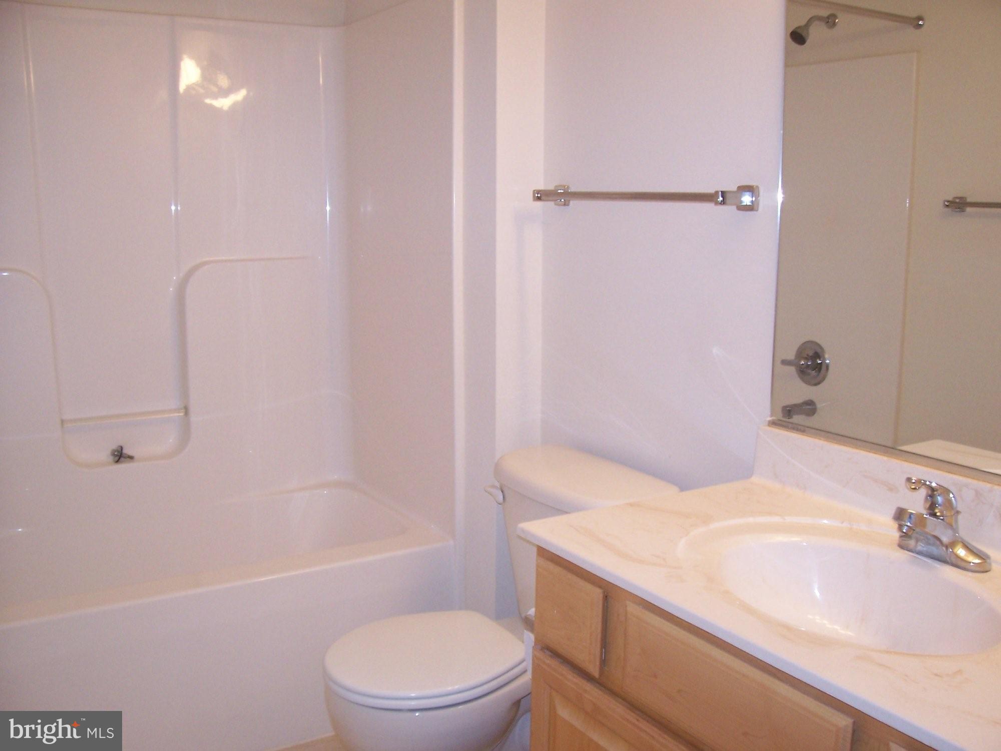 ONVILLE HEIGHTS - Residential Lease