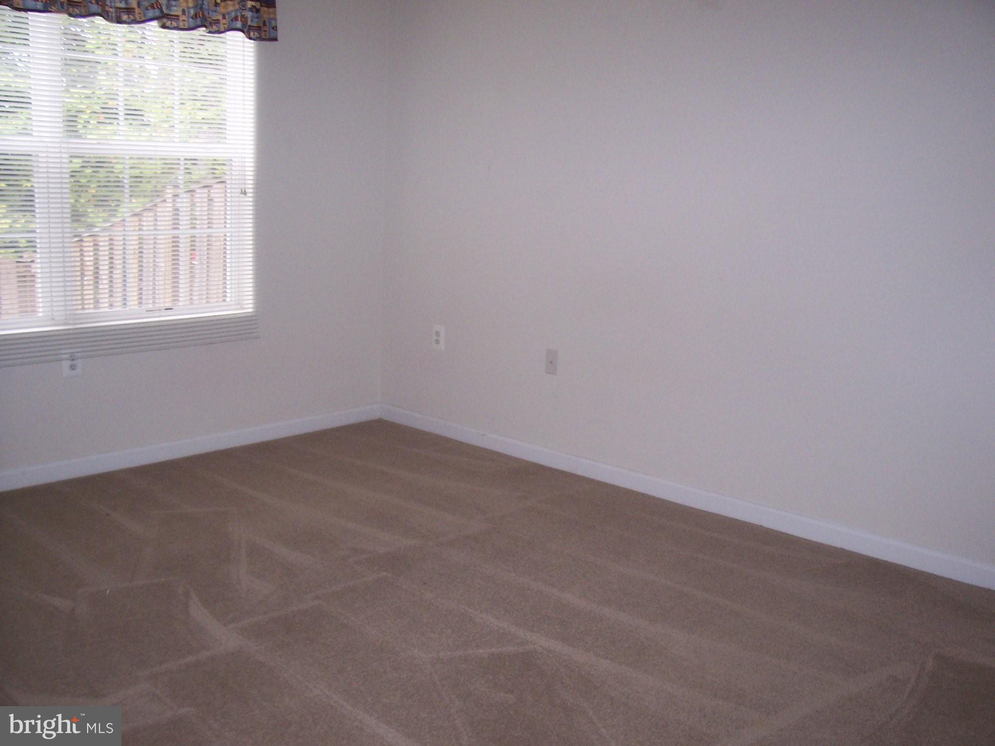 ONVILLE HEIGHTS - Residential Lease