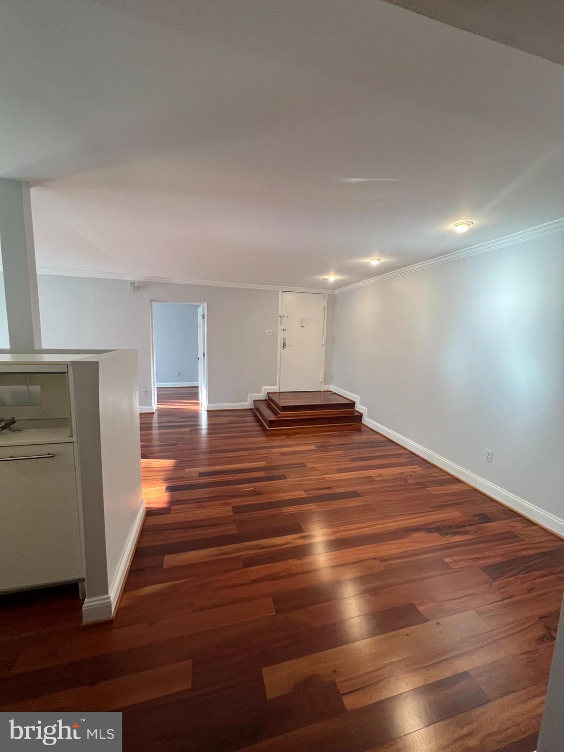 CHESTNUT GROVE - Residential Lease