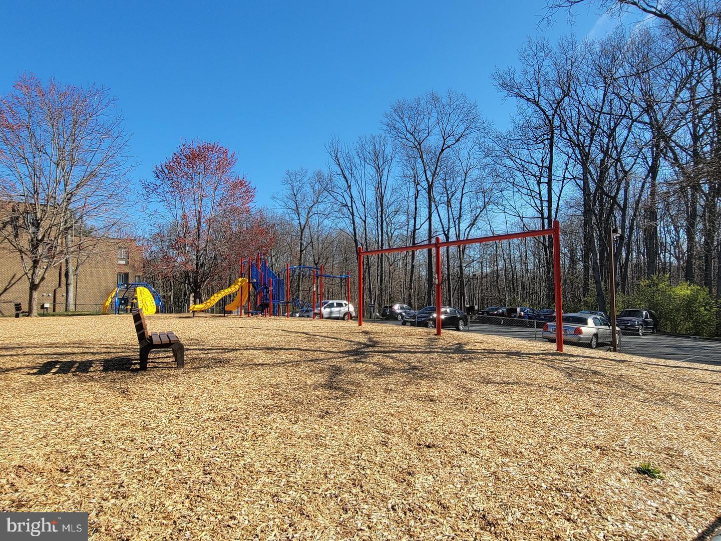 CHESTNUT GROVE - Residential Lease