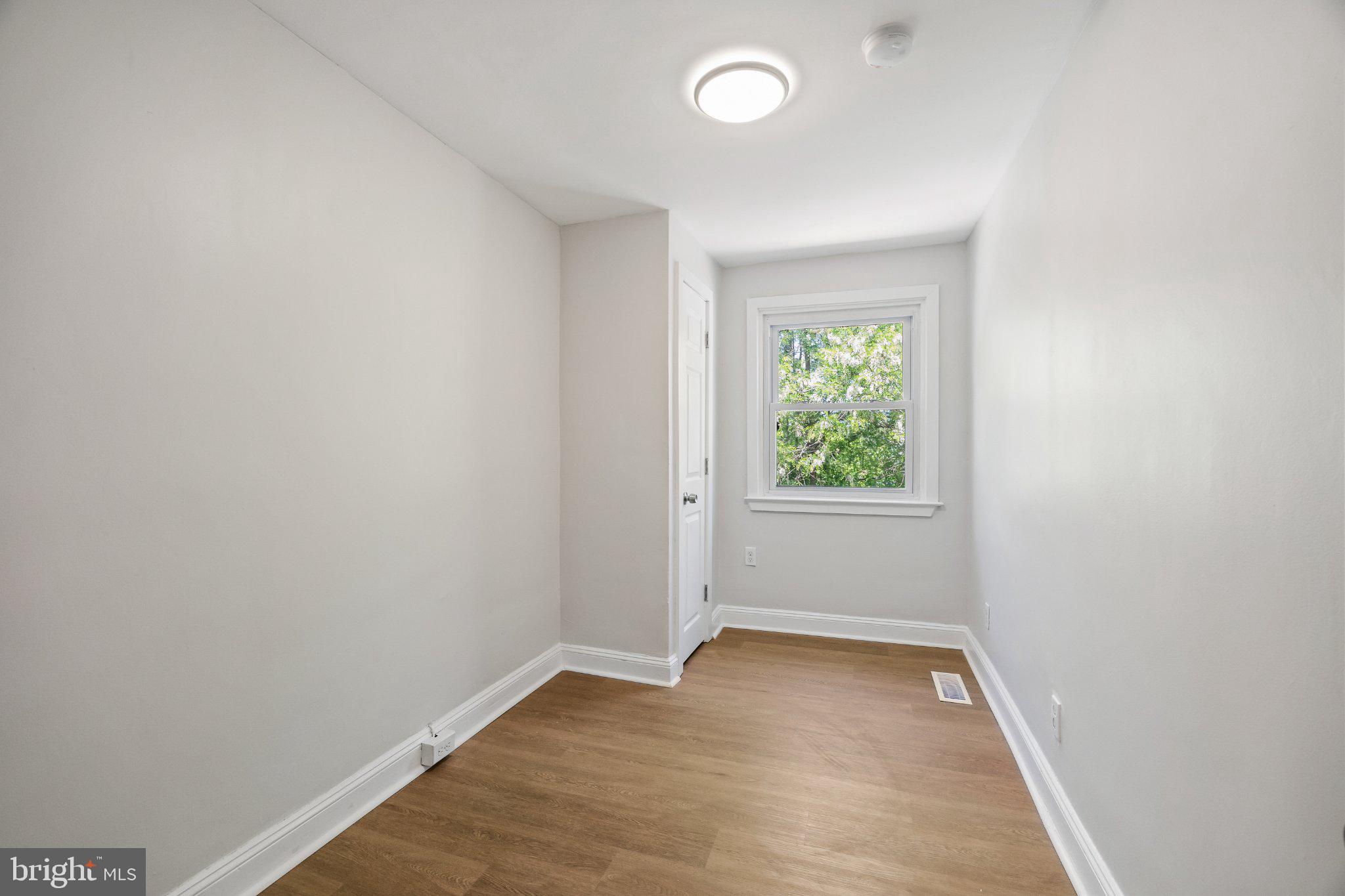 CHESTER CITY - Residential