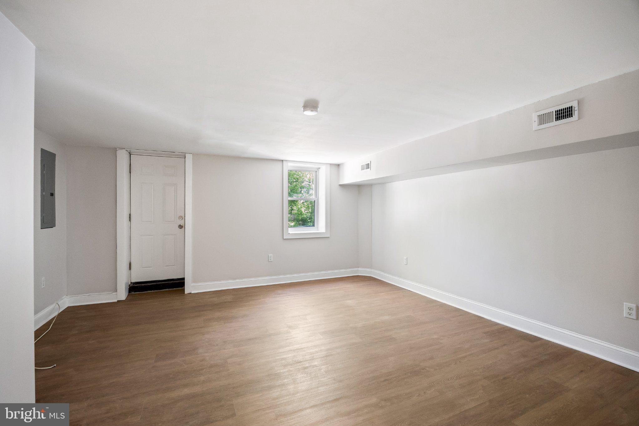 CHESTER CITY - Residential