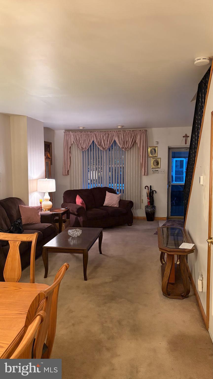 PHILADELPHIA (SOUTH) - Residential