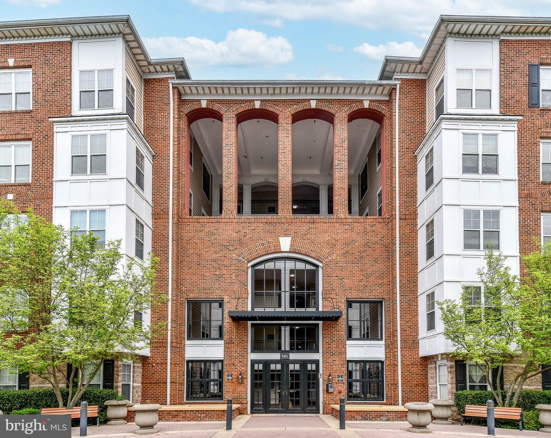 501 HUNGERFORD DRIVE 123