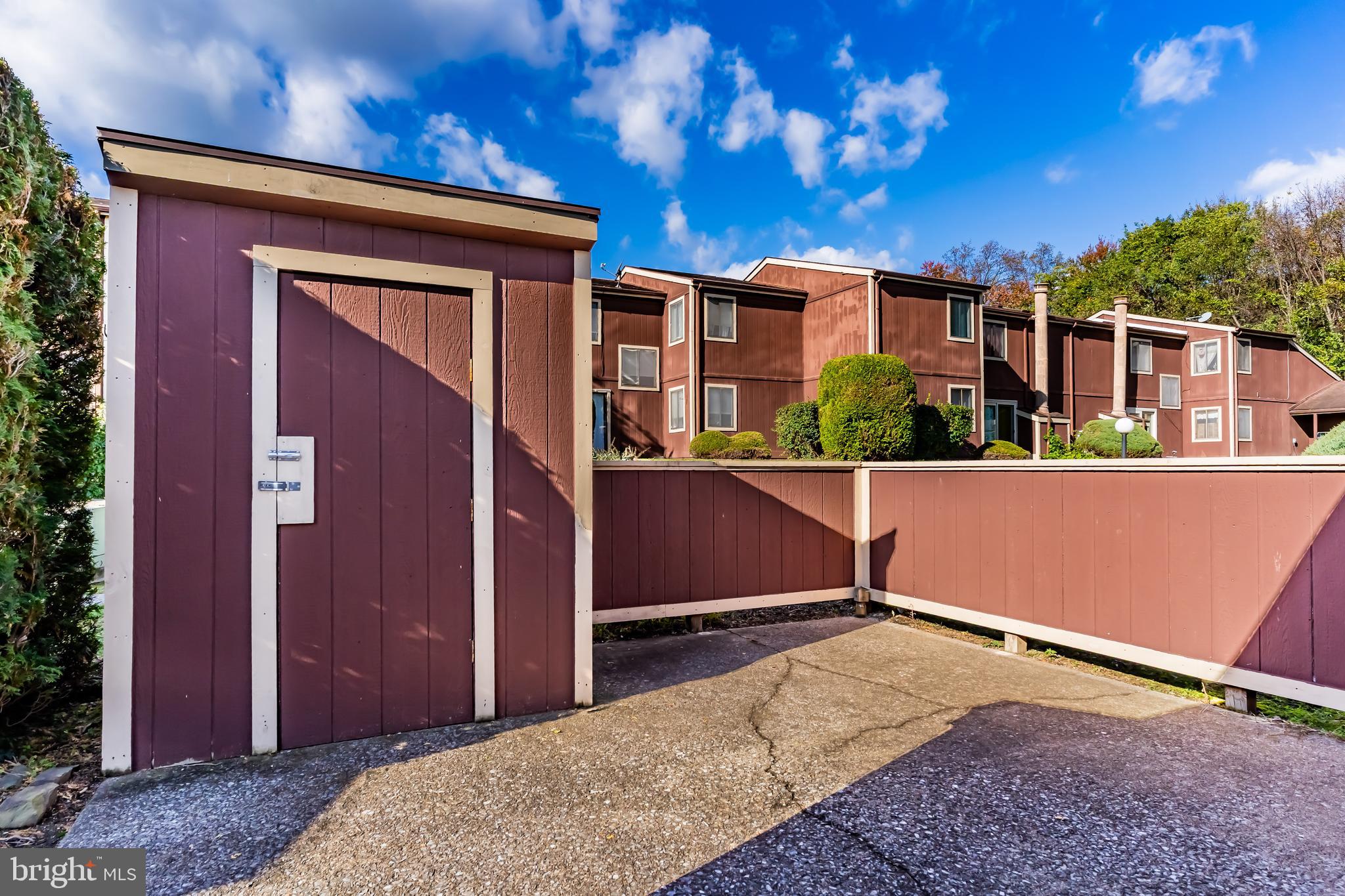 WESTWOOD VILLAGE - Residential