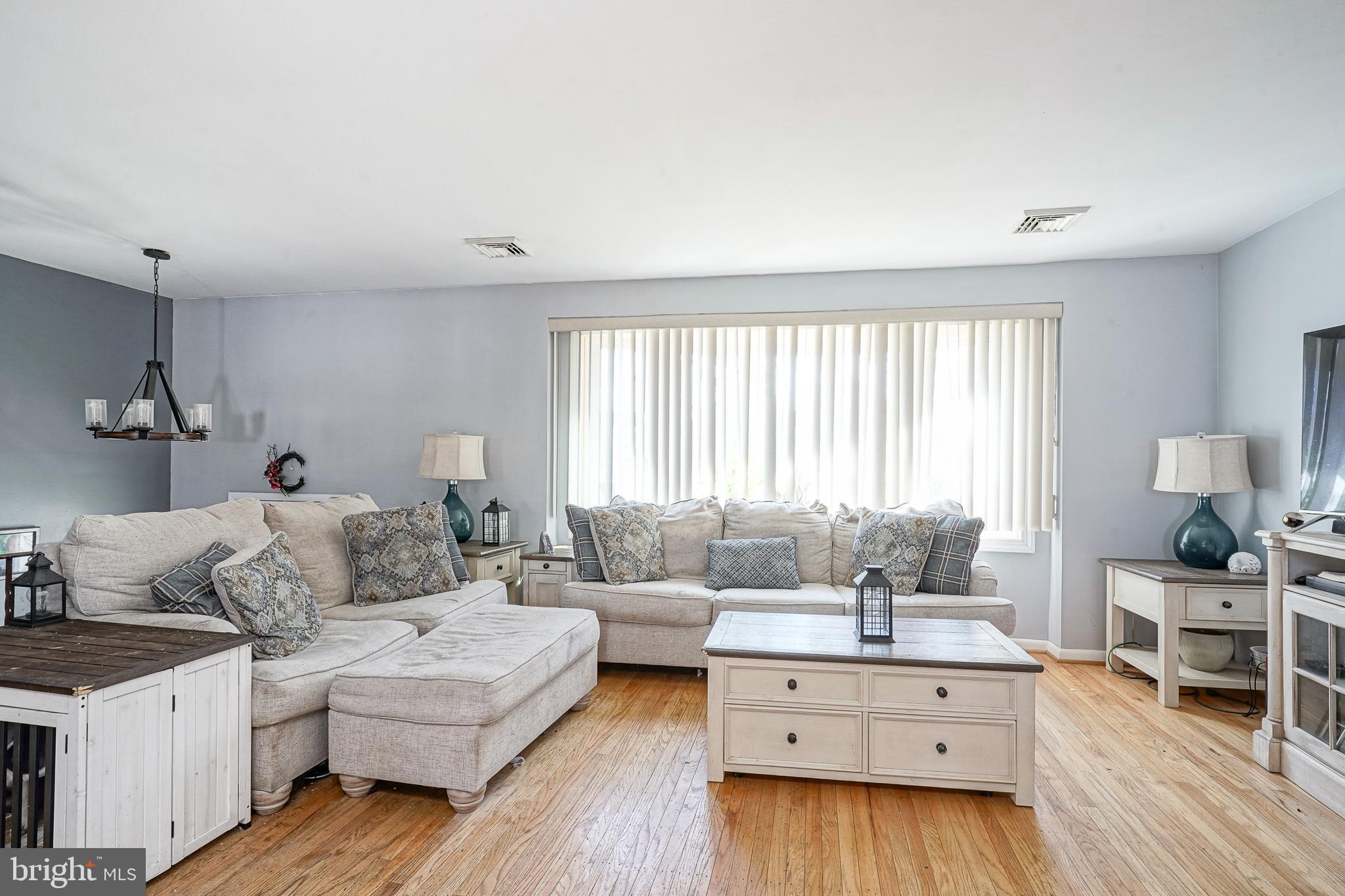 32 STRATHMORE DRIVE