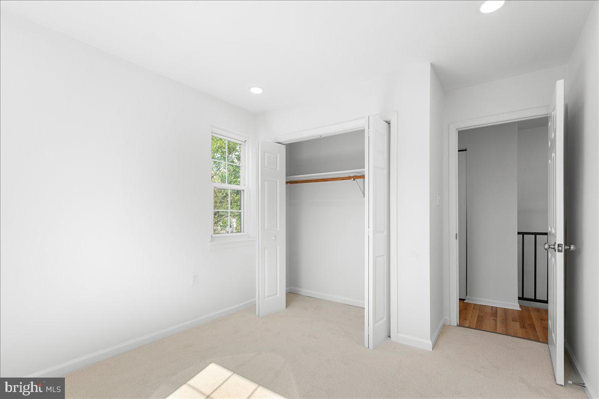 LEESBURG - Residential Lease