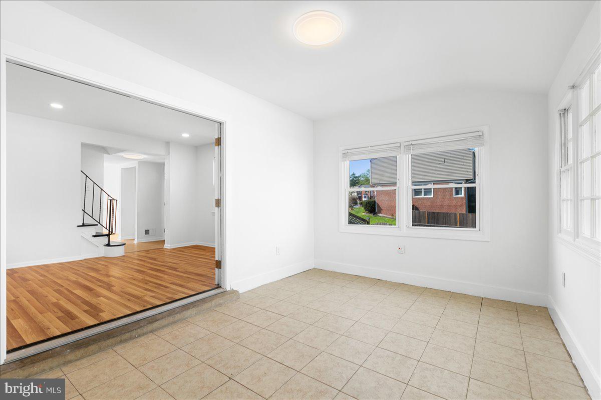 LEESBURG - Residential Lease