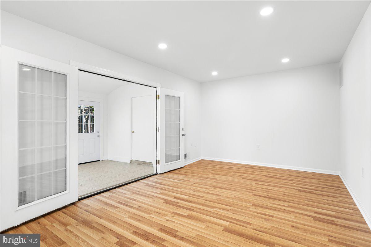 LEESBURG - Residential Lease