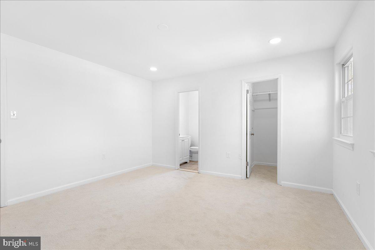 LEESBURG - Residential Lease